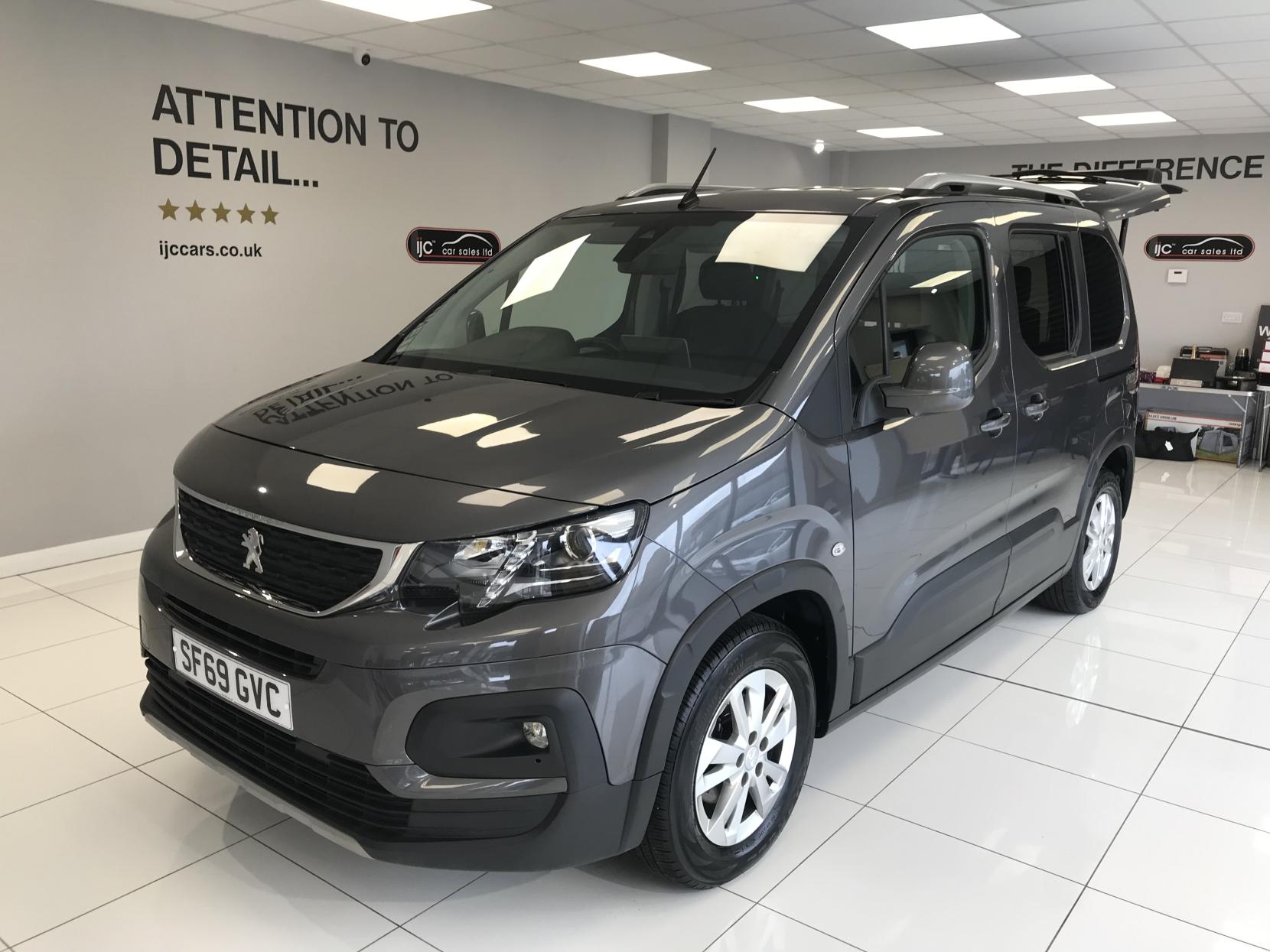 Peugeot Rifter * NEW PRICE! Save £5,000!! * - Wheelchair adapted Vehicle - 1.5 BlueHDi Allure Standard MPV 5dr Diesel Manual Euro 6 (100 ps)