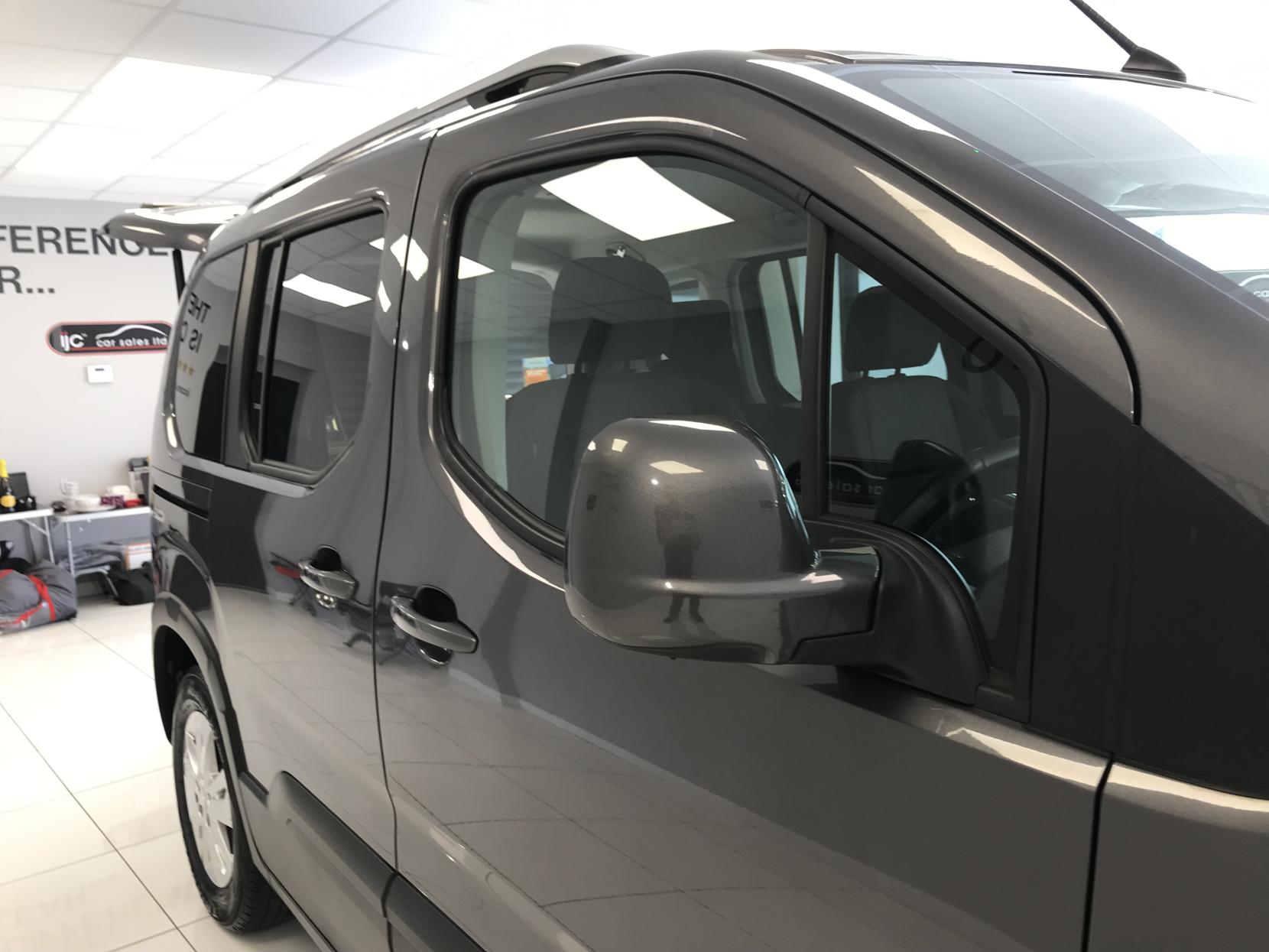 Peugeot Rifter * NEW PRICE! Save £5,000!! * - Wheelchair adapted Vehicle - 1.5 BlueHDi Allure Standard MPV 5dr Diesel Manual Euro 6 (100 ps)