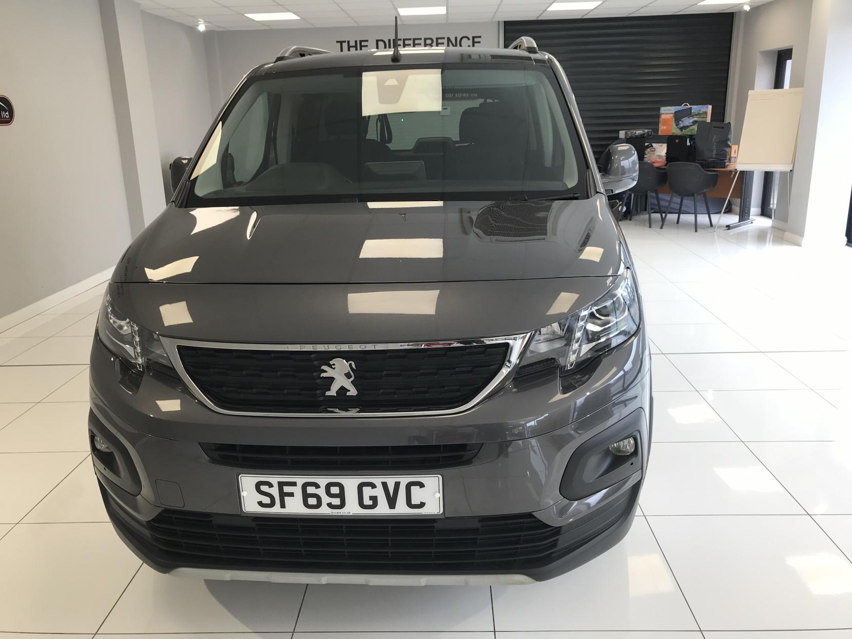 Peugeot Rifter * NEW PRICE! Save £5,000!! * - Wheelchair adapted Vehicle - 1.5 BlueHDi Allure Standard MPV 5dr Diesel Manual Euro 6 (100 ps)