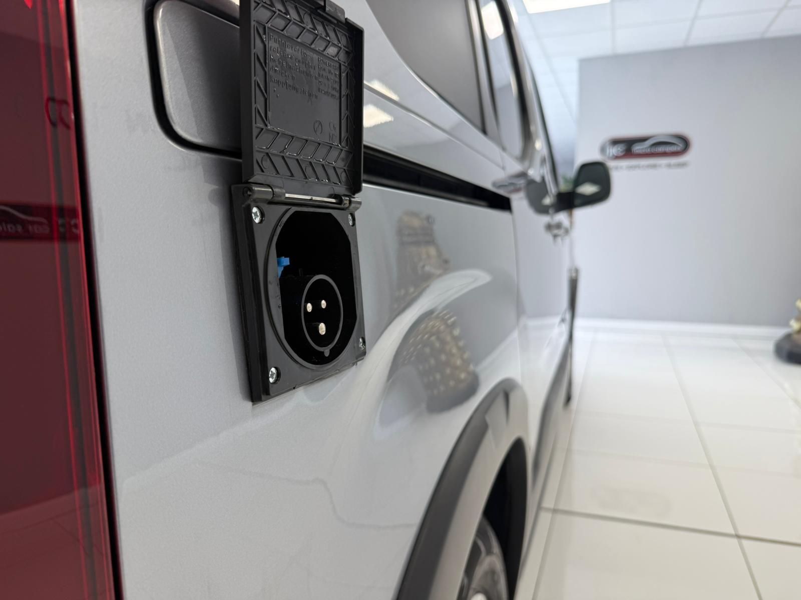Peugeot Rifter MICRO CAMPER, JUST 3,683 MILES! POP TOP, SIDE BED! *STUNNING NEW COLOUR INTERIOR*