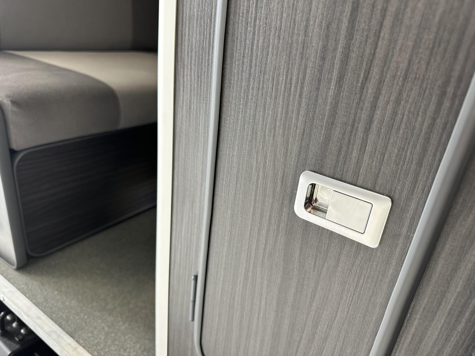 Peugeot Rifter MICRO CAMPER, JUST 3,683 MILES! POP TOP, SIDE BED! *STUNNING NEW COLOUR INTERIOR*