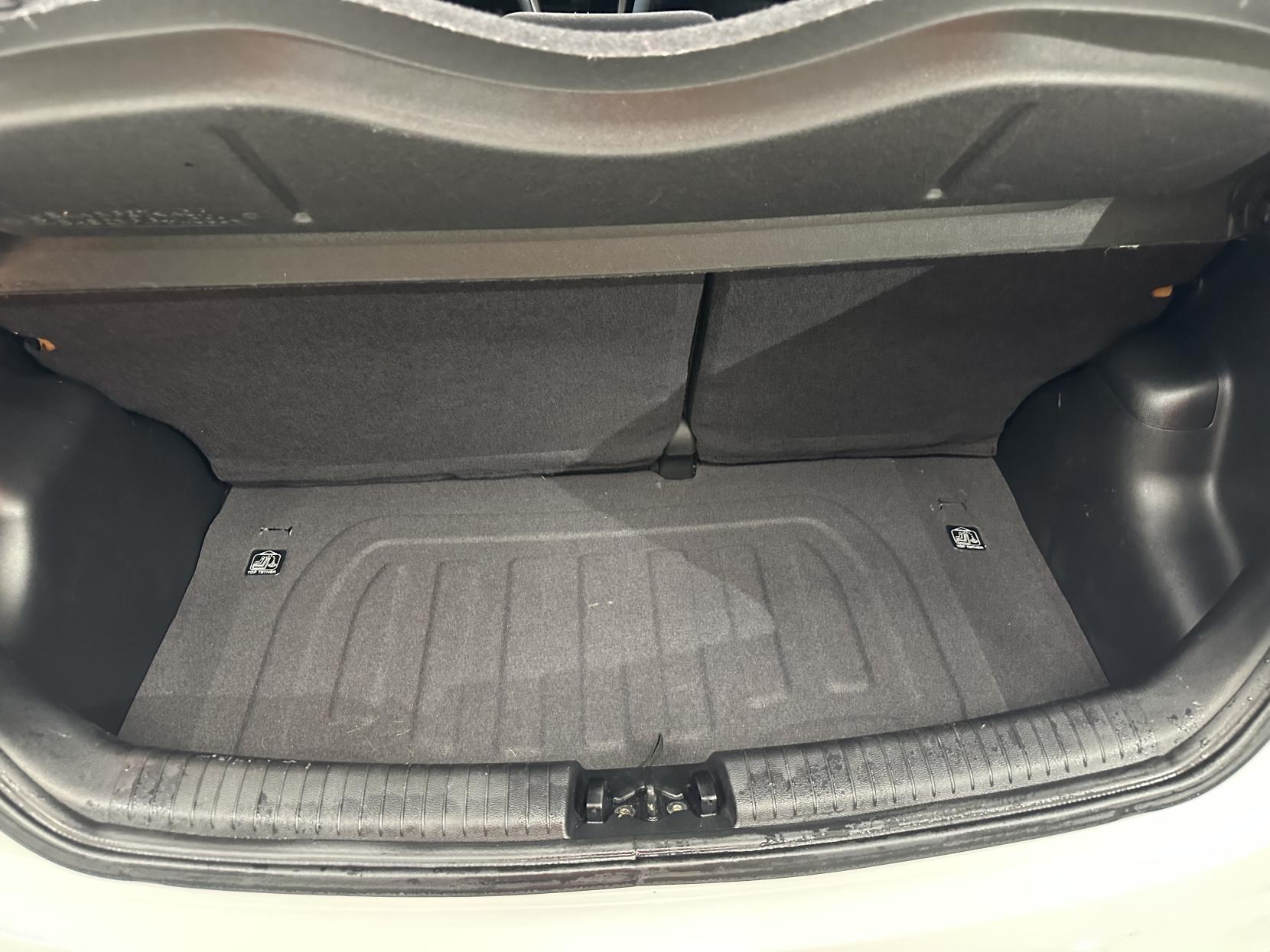 Hyundai i10 1.0 SE Hatchback 5dr Petrol Manual Euro 6 (67 ps)