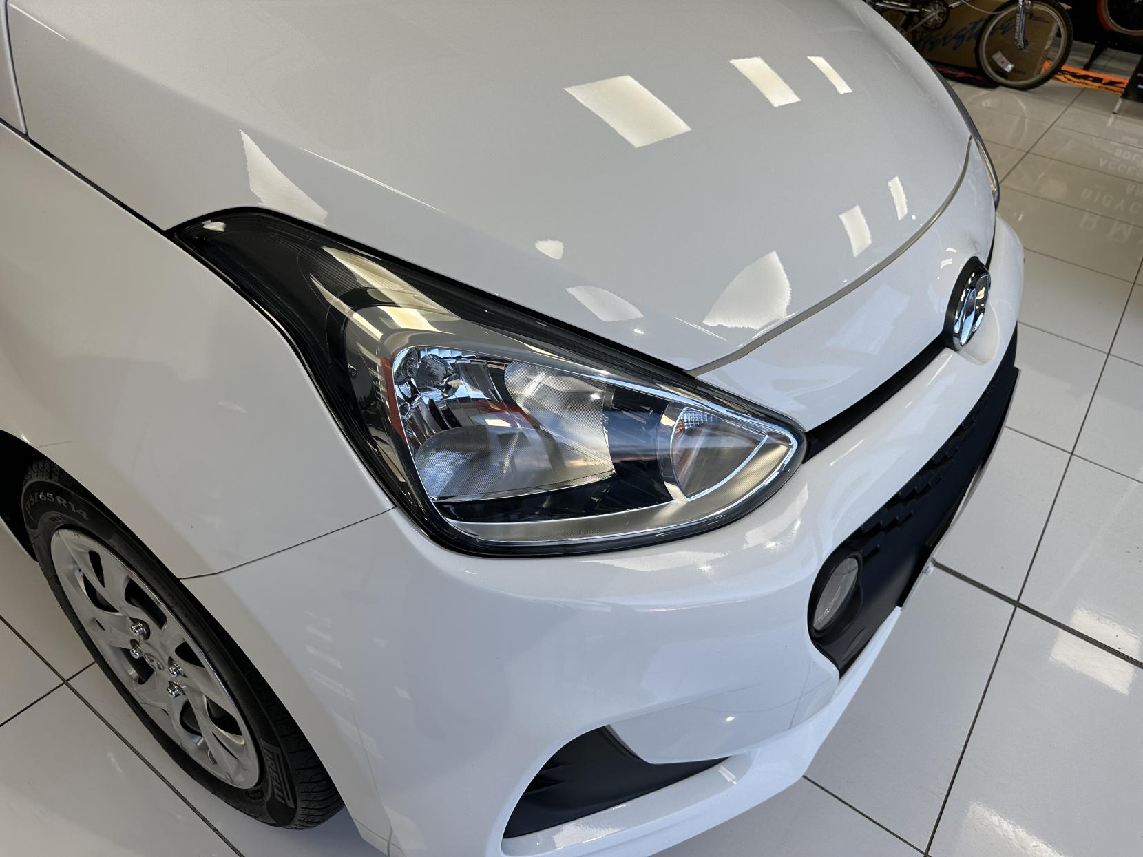 Hyundai i10 1.0 SE Hatchback 5dr Petrol Manual Euro 6 (67 ps)