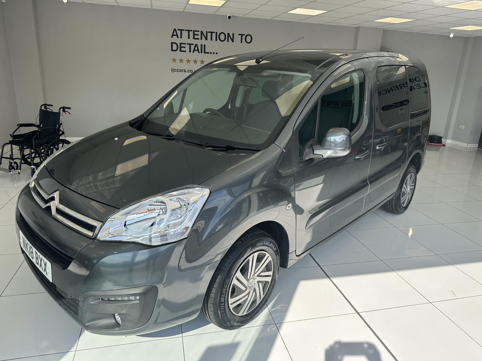 Citroen Berlingo AUTO WAV, TOP SPEC! FRONT AND REAR PARK SENSORS, WINCH, APPLE CAR PLAY /SAT NAV! 1.6 BlueHDi Flair Multispace MPV 5dr Diesel ETG6 Euro 6