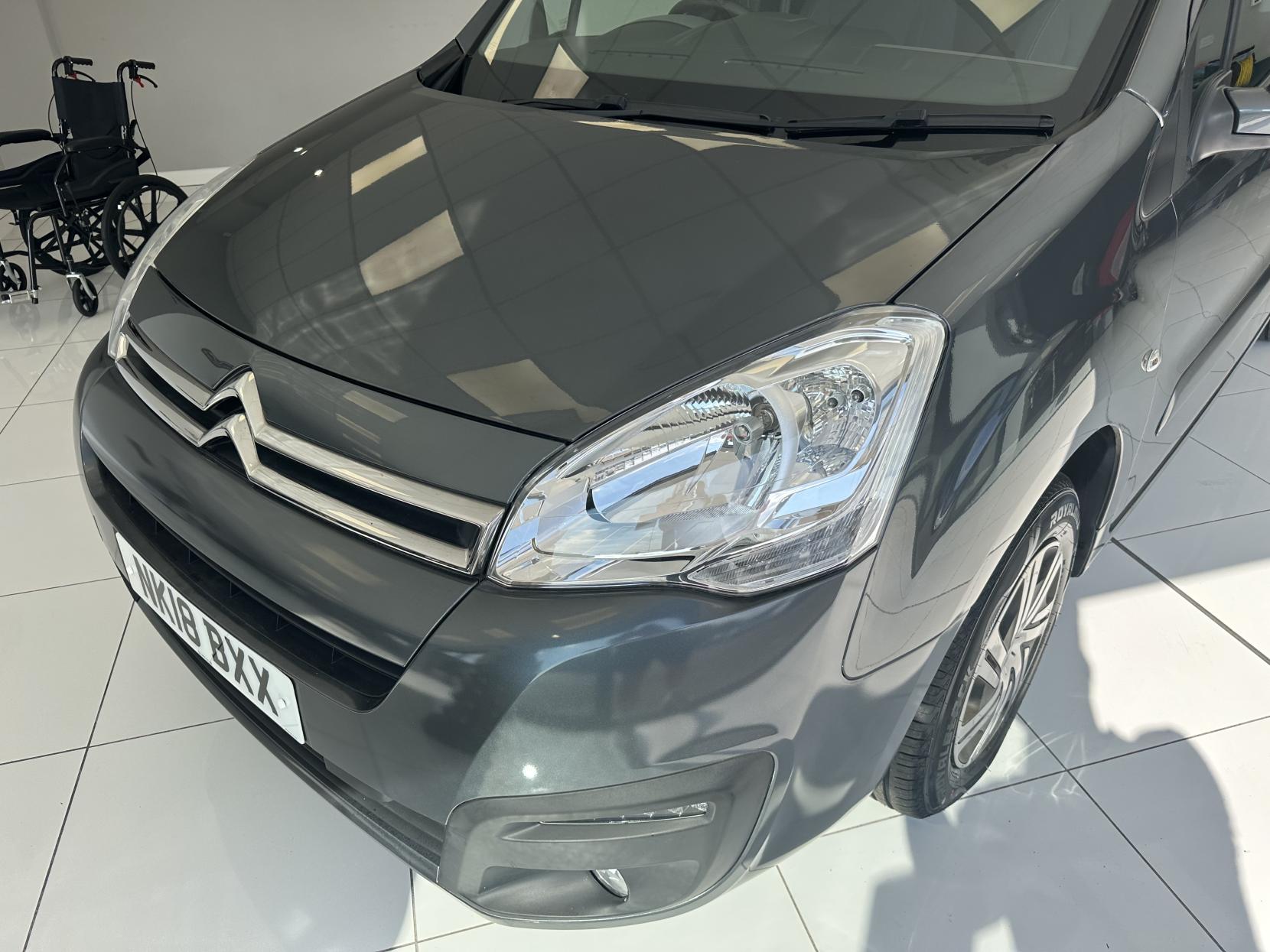 Citroen Berlingo AUTO WAV, TOP SPEC! FRONT AND REAR PARK SENSORS, WINCH, APPLE CAR PLAY /SAT NAV! 1.6 BlueHDi Flair Multispace MPV 5dr Diesel ETG6 Euro 6
