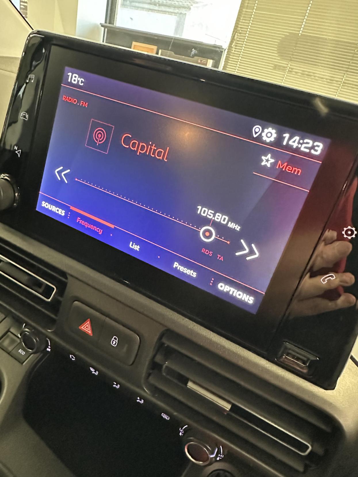 Peugeot Rifter AUTOMATIC MICRO CAMPER! BRAND NEW CONVERSION!! 1.5 BlueHDi Allure Premium Standard MPV 5dr Diesel EAT Euro 6 (s/s) (130 ps)