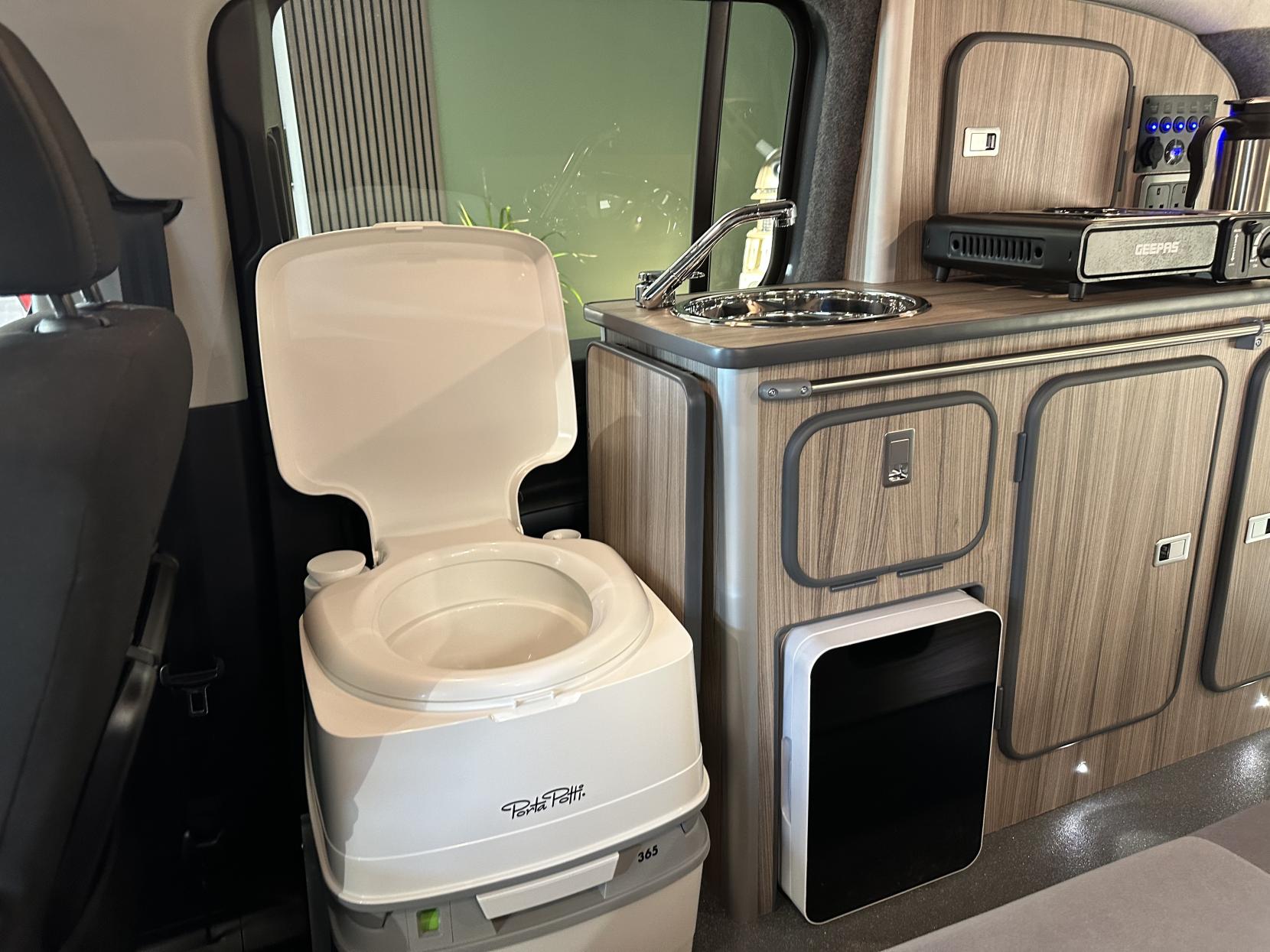 Peugeot Rifter AUTOMATIC MICRO CAMPER! BRAND NEW CONVERSION!! 1.5 BlueHDi Allure Premium Standard MPV 5dr Diesel EAT Euro 6 (s/s) (130 ps)