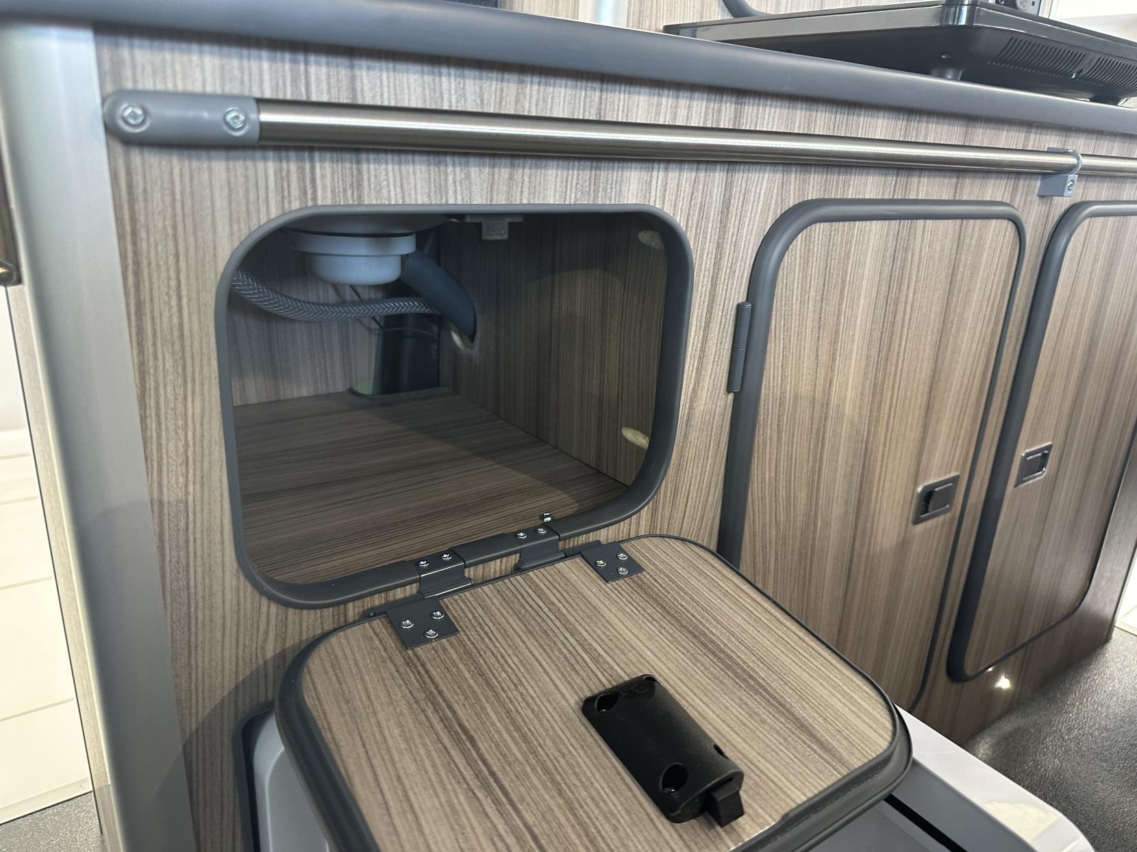 Peugeot Rifter £POA A RARE AUTOMATIC MICRO CAMPER AWAITING CONVERSION!! 1.5 BlueHDi Allure Premium Standard MPV 5dr Diesel EAT Euro 6 (s/s) (130 ps)