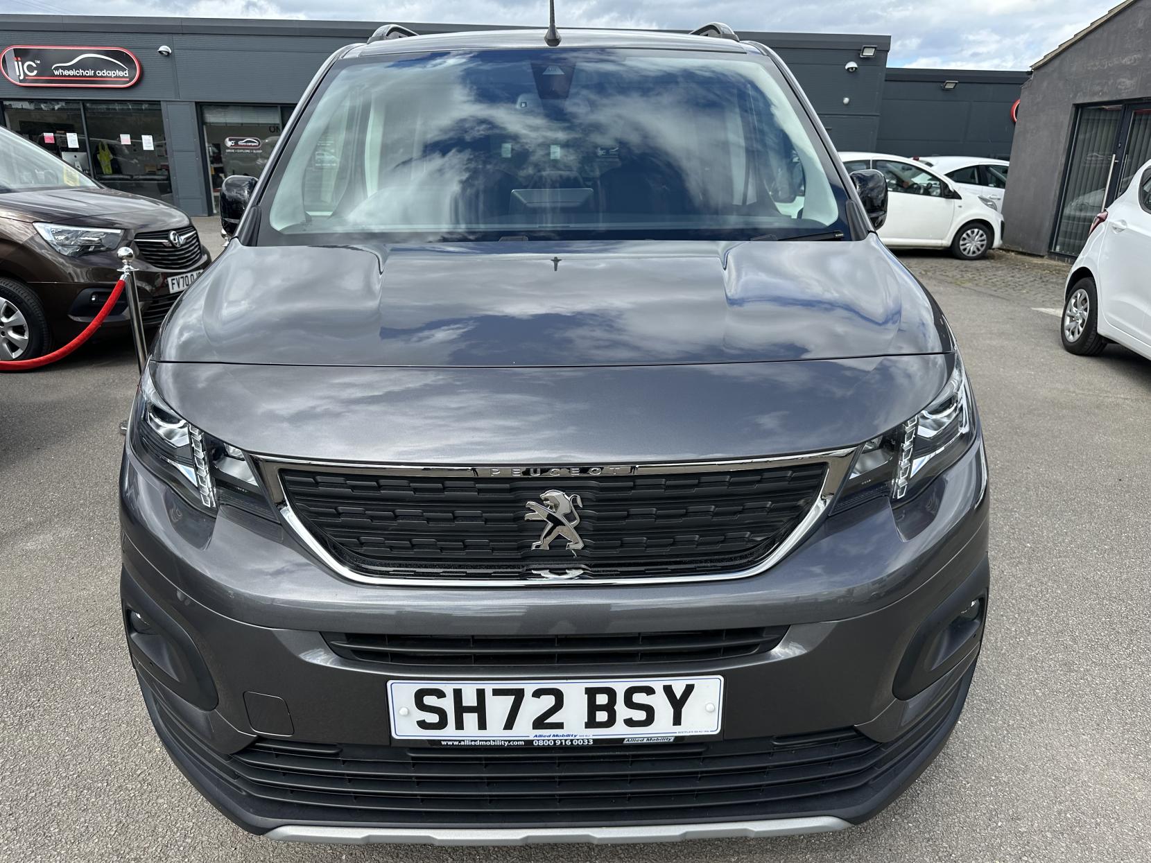 Peugeot Rifter AUTOMATIC WAV, CARRIES 5! HIGH SPEC ALLURE PREMIUM MODEL WITH A WINCH! 1.5 BlueHDi Allure Premium Standard MPV 5dr Diesel EAT Euro 6 (s/s) (130 ps)