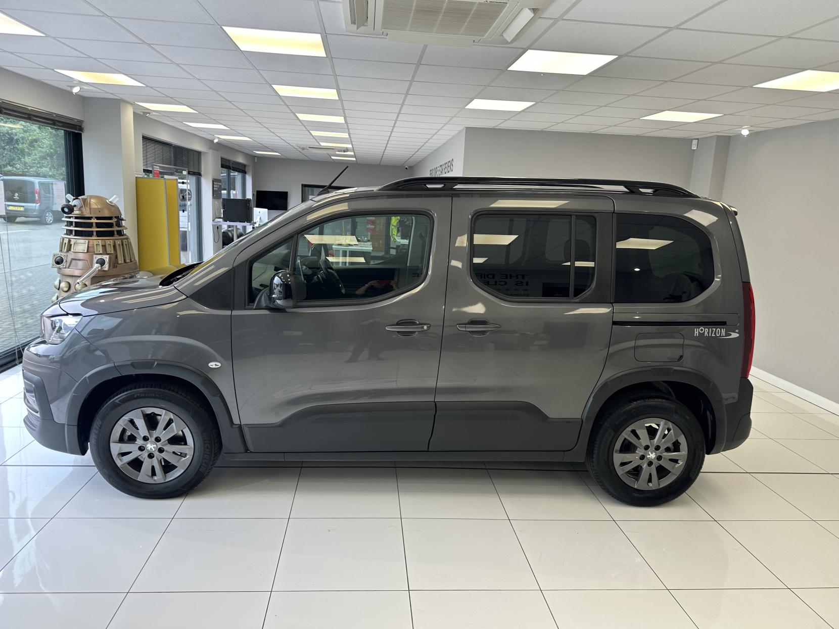 Peugeot Rifter £POA A RARE AUTOMATIC MICRO CAMPER AWAITING CONVERSION!! 1.5 BlueHDi Allure Premium Standard MPV 5dr Diesel EAT Euro 6 (s/s) (130 ps)