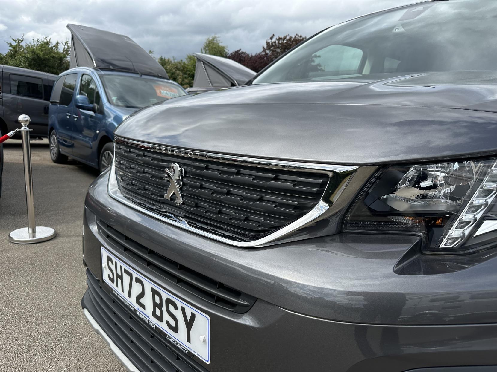 Peugeot Rifter AUTOMATIC WAV, CARRIES 5! HIGH SPEC ALLURE PREMIUM MODEL WITH A WINCH! 1.5 BlueHDi Allure Premium Standard MPV 5dr Diesel EAT Euro 6 (s/s) (130 ps)