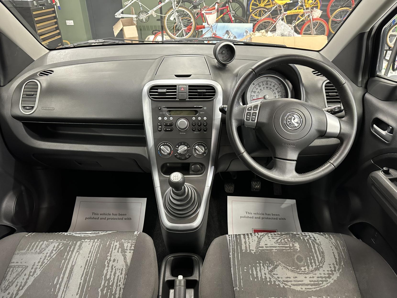 Vauxhall Agila £35 TAX! HIGH SEATING POSITION, 1.2 VVT ecoFLEX SE MPV 5dr Petrol Manual (94 ps)