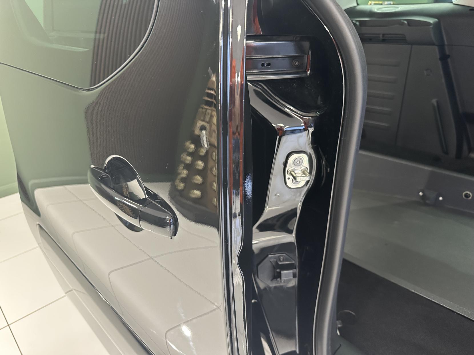 Citroen Berlingo JUST 13,492 MILES! WHEELCHAIR ADAPTED WITH A RAMP FOR EASY ACCESS 1.6 BlueHDi Feel Multispace MPV 5dr Diesel Manual Euro 6 (100 ps)