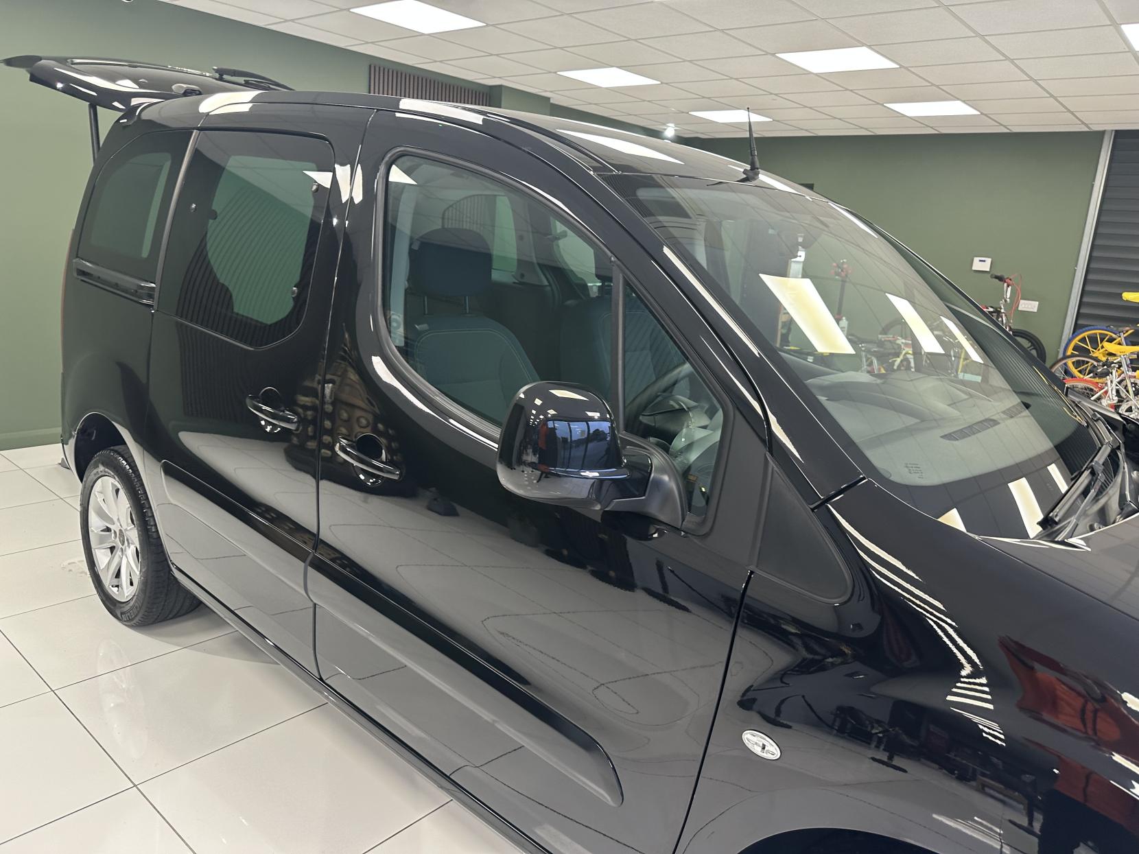 Citroen Berlingo JUST 13,492 MILES! WHEELCHAIR ADAPTED WITH A RAMP FOR EASY ACCESS 1.6 BlueHDi Feel Multispace MPV 5dr Diesel Manual Euro 6 (100 ps)
