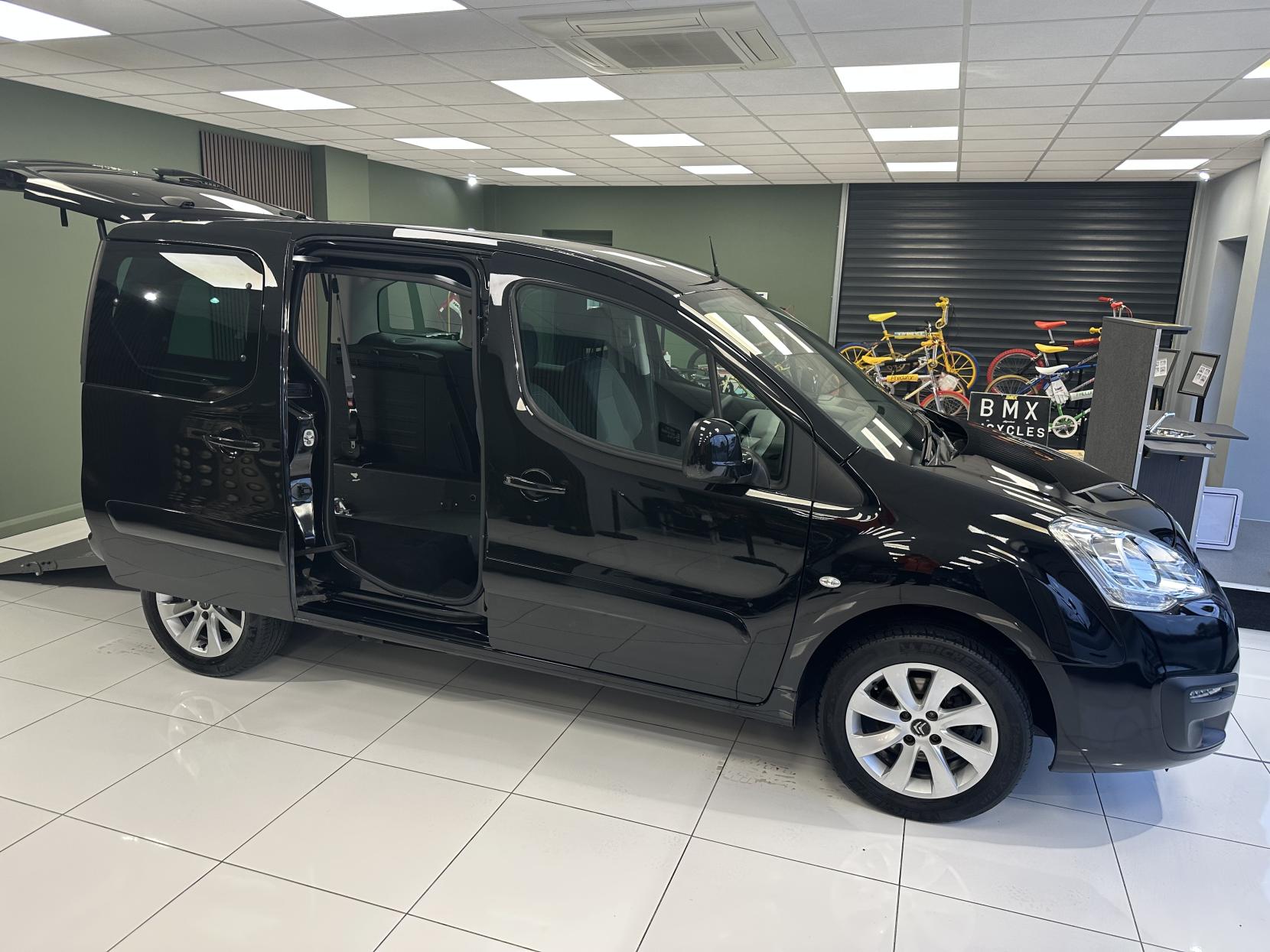 Citroen Berlingo JUST 13,492 MILES! WHEELCHAIR ADAPTED WITH A RAMP FOR EASY ACCESS 1.6 BlueHDi Feel Multispace MPV 5dr Diesel Manual Euro 6 (100 ps)