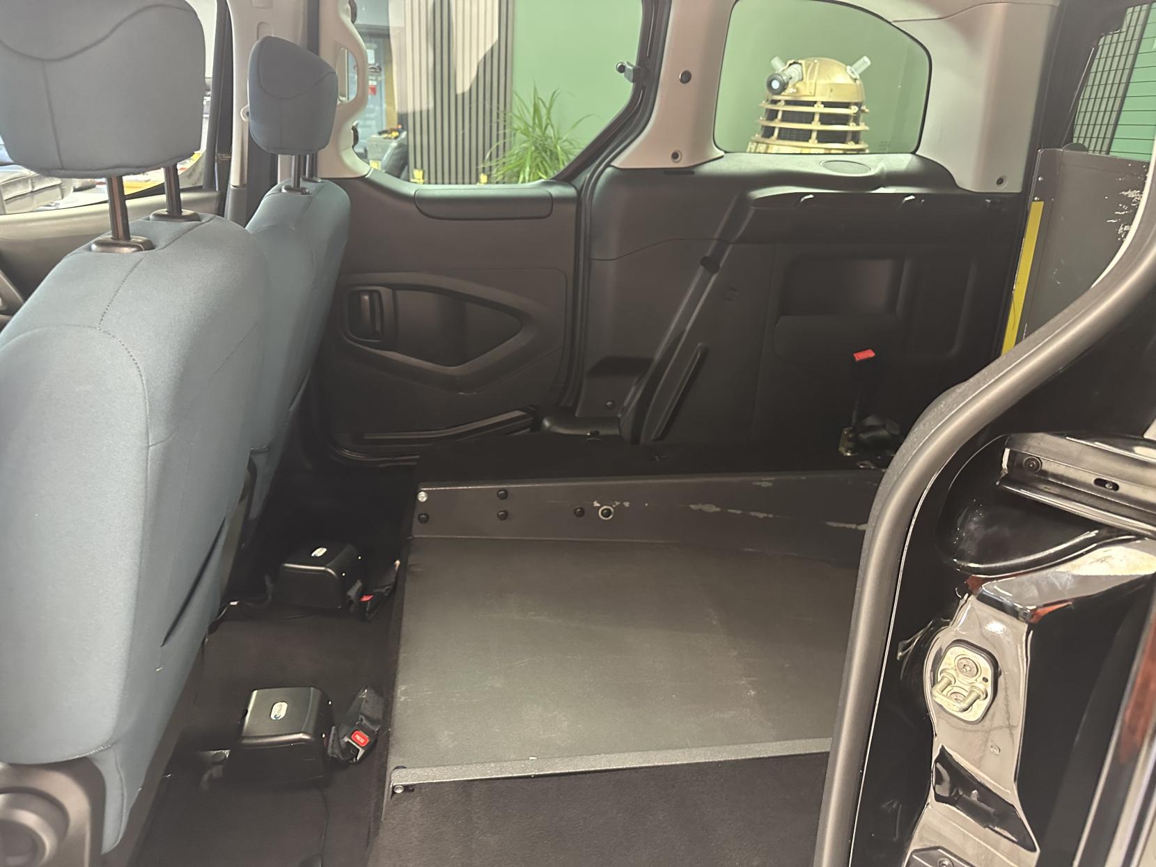 Citroen Berlingo JUST 13,492 MILES! WHEELCHAIR ADAPTED WITH A RAMP FOR EASY ACCESS 1.6 BlueHDi Feel Multispace MPV 5dr Diesel Manual Euro 6 (100 ps)