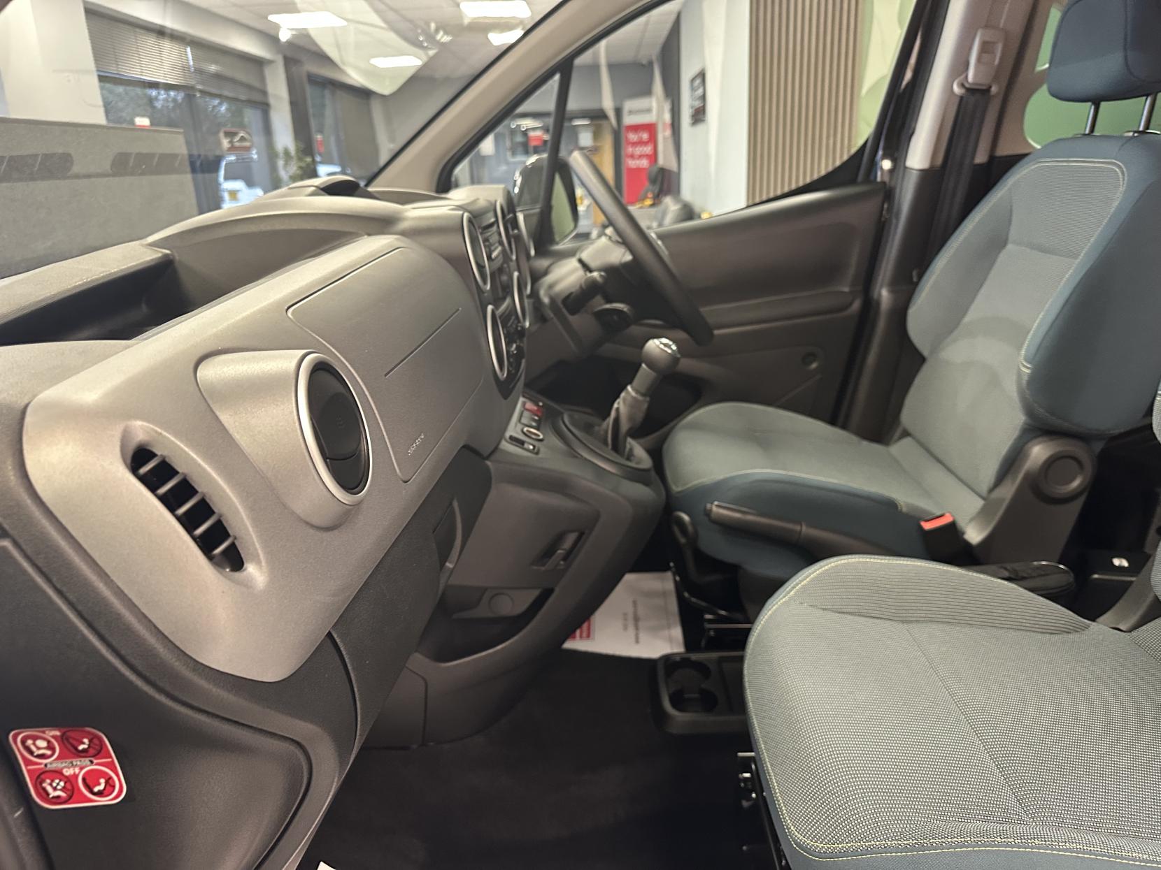 Citroen Berlingo JUST 13,492 MILES! WHEELCHAIR ADAPTED WITH A RAMP FOR EASY ACCESS 1.6 BlueHDi Feel Multispace MPV 5dr Diesel Manual Euro 6 (100 ps)