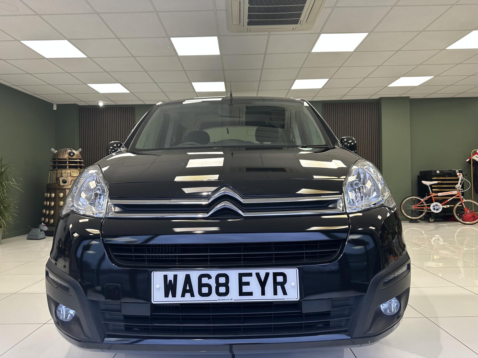 Citroen Berlingo JUST 13,492 MILES! WHEELCHAIR ADAPTED WITH A RAMP FOR EASY ACCESS 1.6 BlueHDi Feel Multispace MPV 5dr Diesel Manual Euro 6 (100 ps)