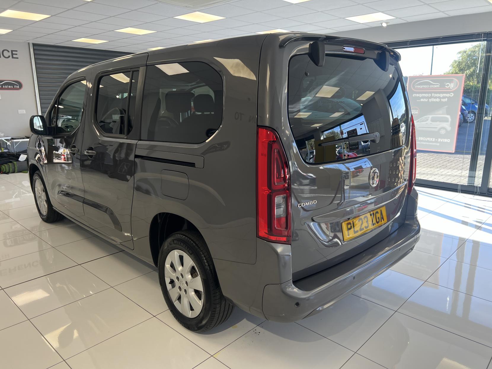 Vauxhall Combo Life *THIS IS THE ONLY PETROL AUTOMATIC 7 SEATER AVAILABLE IN THE UK ON A 2023* 1.2 130 BHP Turbo SE XL MPV 5dr Petrol Auto Euro 6 (s/s) (7 Seat) 