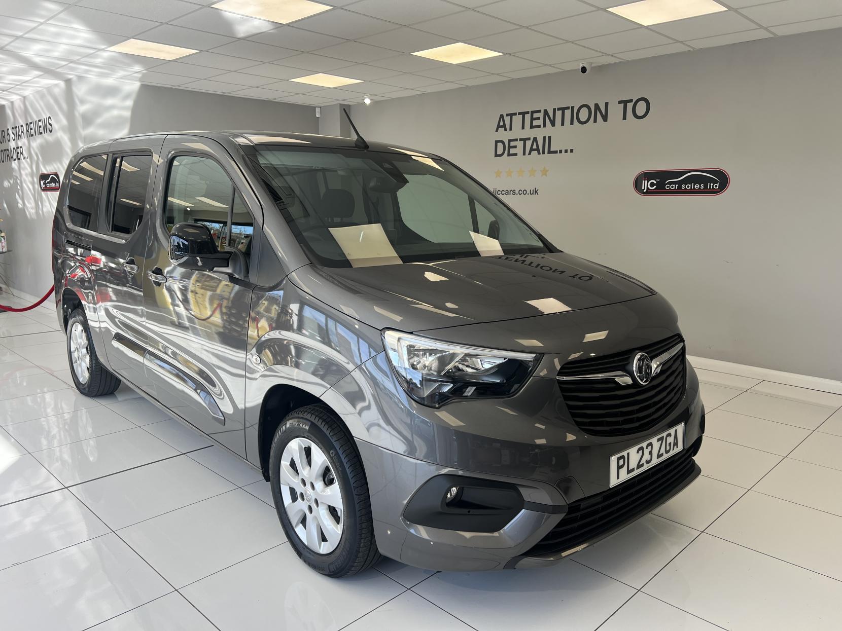 Vauxhall Combo Life *THIS IS THE ONLY PETROL AUTOMATIC 7 SEATER AVAILABLE IN THE UK ON A 2023* 1.2 130 BHP Turbo SE XL MPV 5dr Petrol Auto Euro 6 (s/s) (7 Seat) 