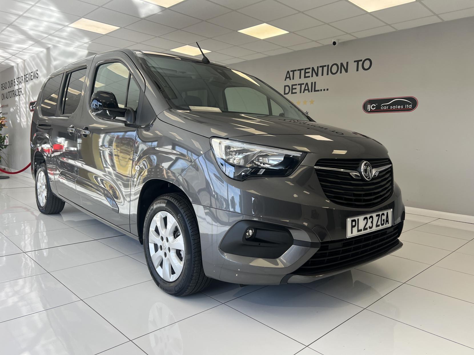 Vauxhall Combo Life *THIS IS THE ONLY PETROL AUTOMATIC 7 SEATER AVAILABLE IN THE UK ON A 2023* 1.2 130 BHP Turbo SE XL MPV 5dr Petrol Auto Euro 6 (s/s) (7 Seat) 