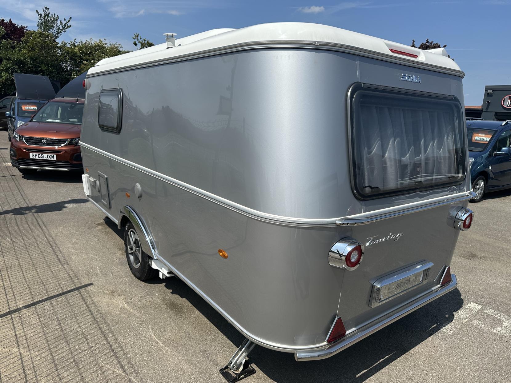 Eriba Touring TOURING RETRO CARAVAN 530