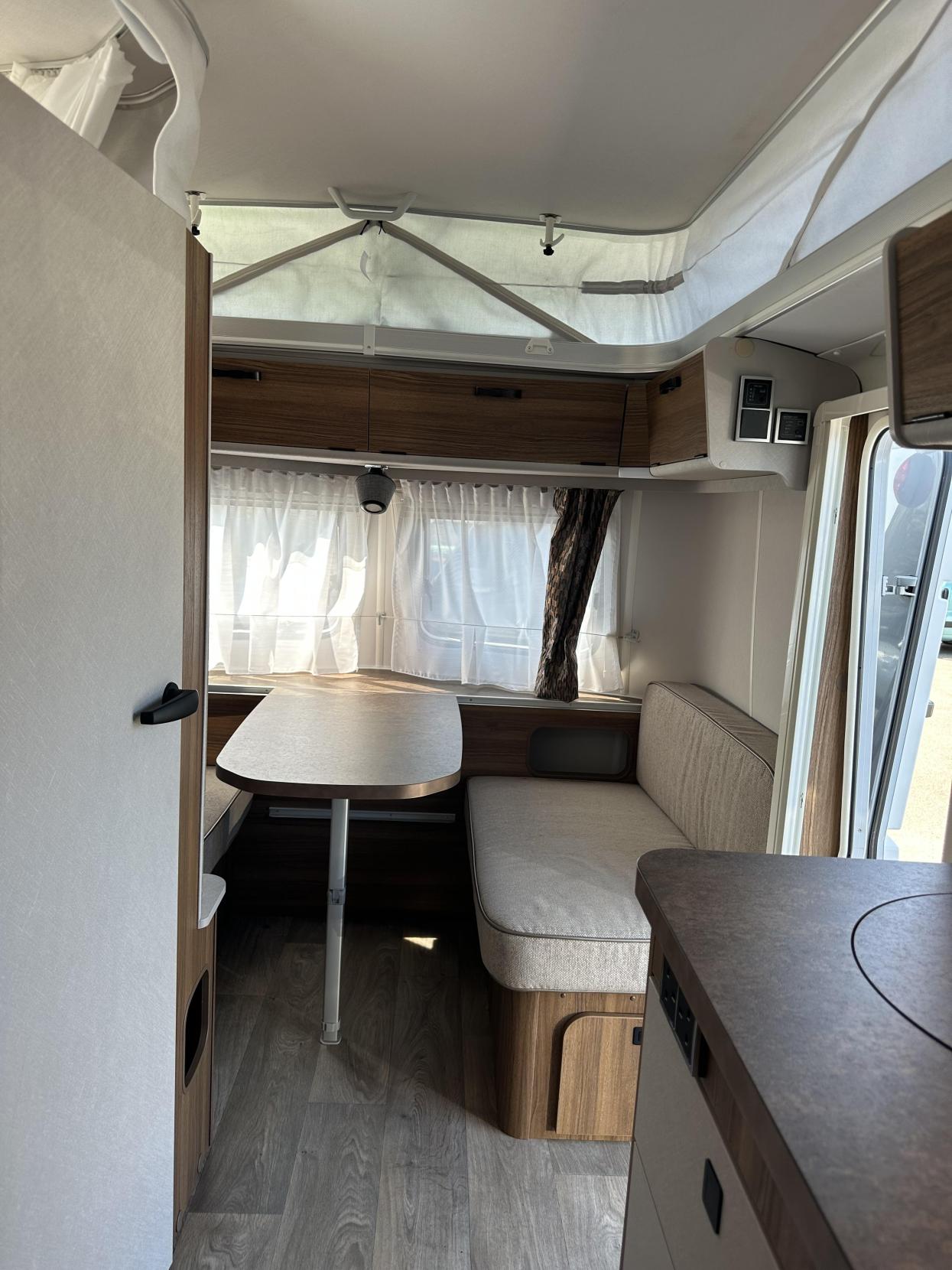 Eriba Touring TOURING RETRO CARAVAN 530