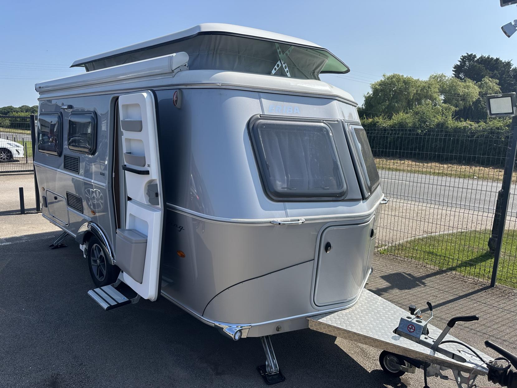 Eriba Touring TOURING RETRO CARAVAN 530