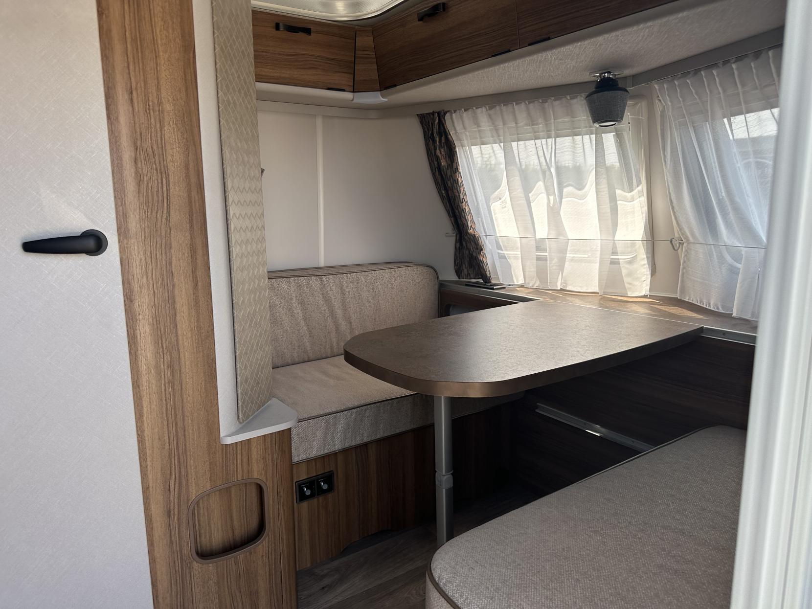 Eriba Touring TOURING RETRO CARAVAN 530