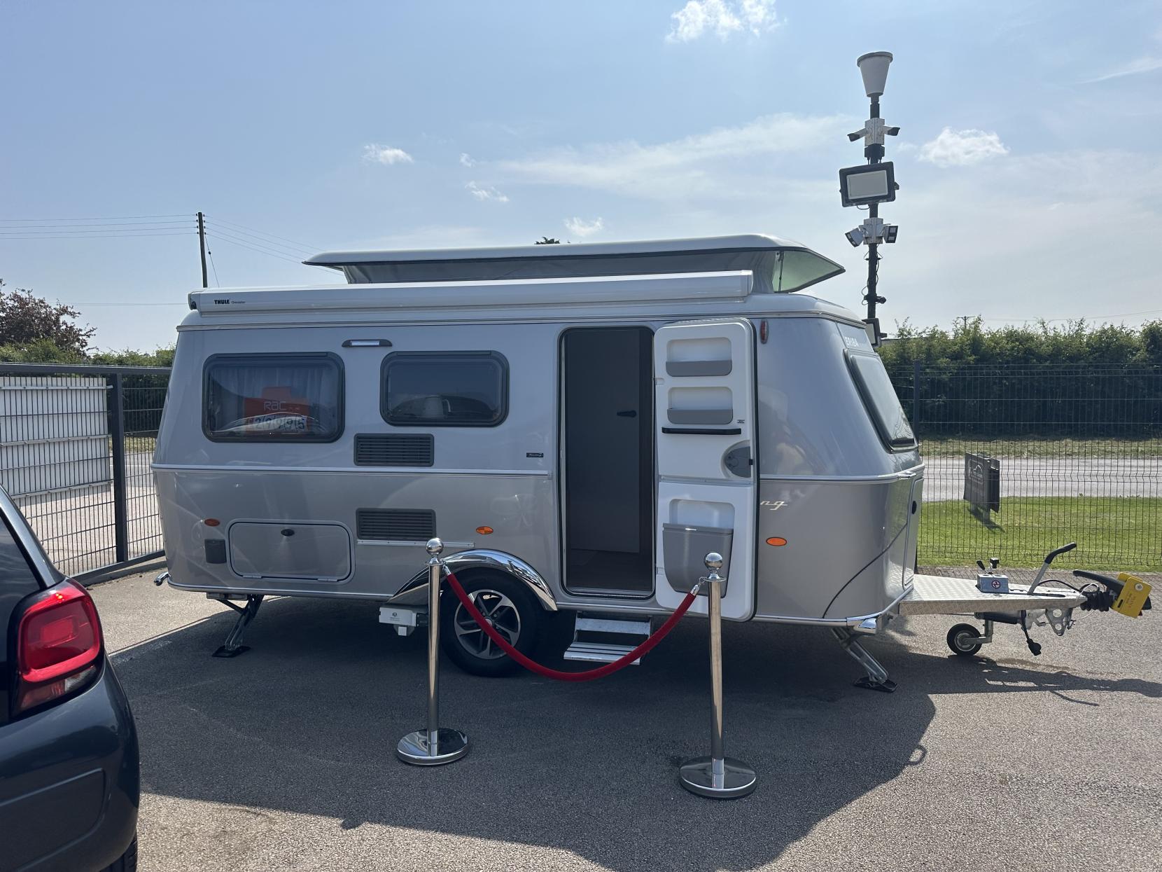 Eriba Touring TOURING RETRO CARAVAN 530