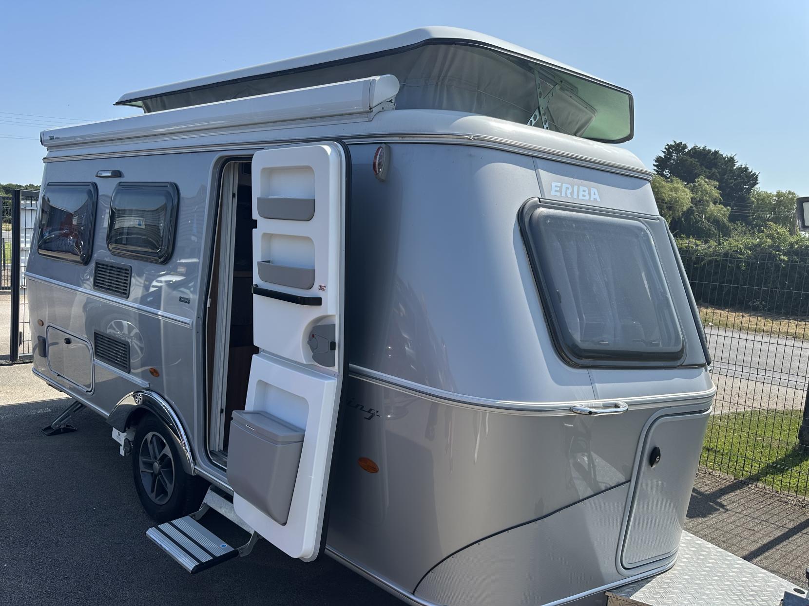 Eriba Touring TOURING RETRO CARAVAN 530