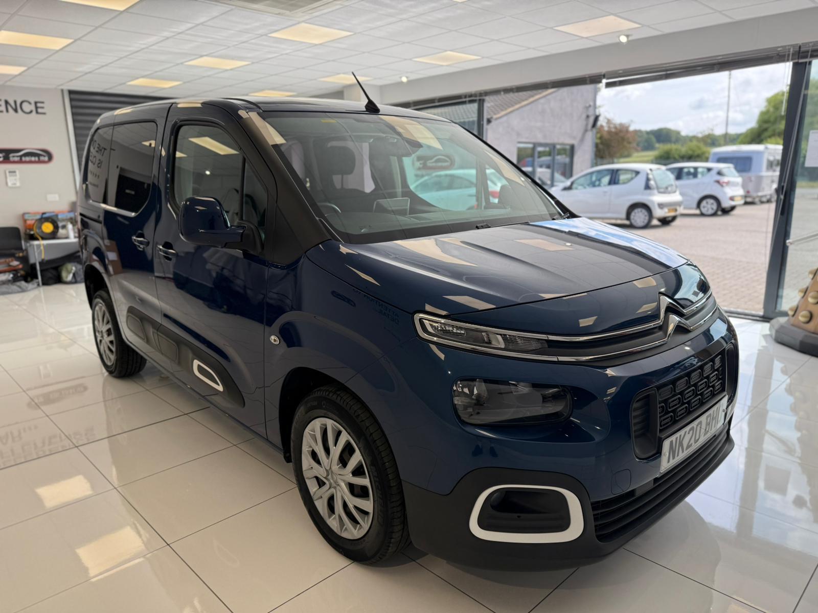 Citroen Berlingo WHEELCHAIR ADAPTED MPV, JUST 12,562 MILES! WITH A WINCH, NEWER SHAPE, SAT NAV!,1.5 BlueHDi Feel M MPV 5dr Diesel Manual Euro 6 (s/s) (100 ps)
