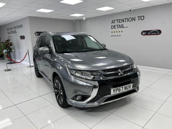 Mitsubishi Outlander 2.0h 12kWh 5hs SUV 5dr Petrol Plug-in Hybrid CVT 4WD Euro 6 (s/s) (200 ps)