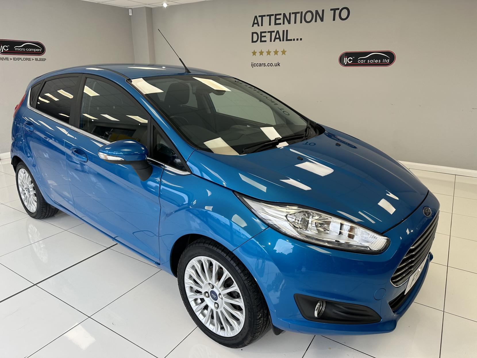 Ford Fiesta 1.0T EcoBoost Titanium Hatchback 5dr Petrol Manual Euro 5 (s/s) (100 ps)