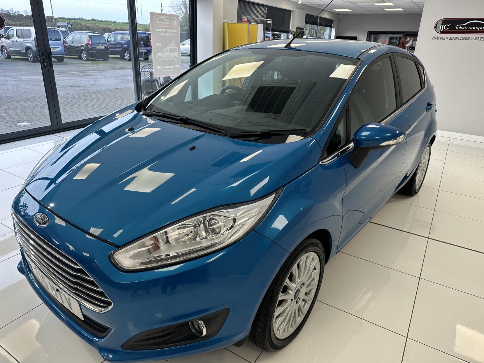 Ford Fiesta 1.0T EcoBoost Titanium Hatchback 5dr Petrol Manual Euro 5 (s/s) (100 ps)