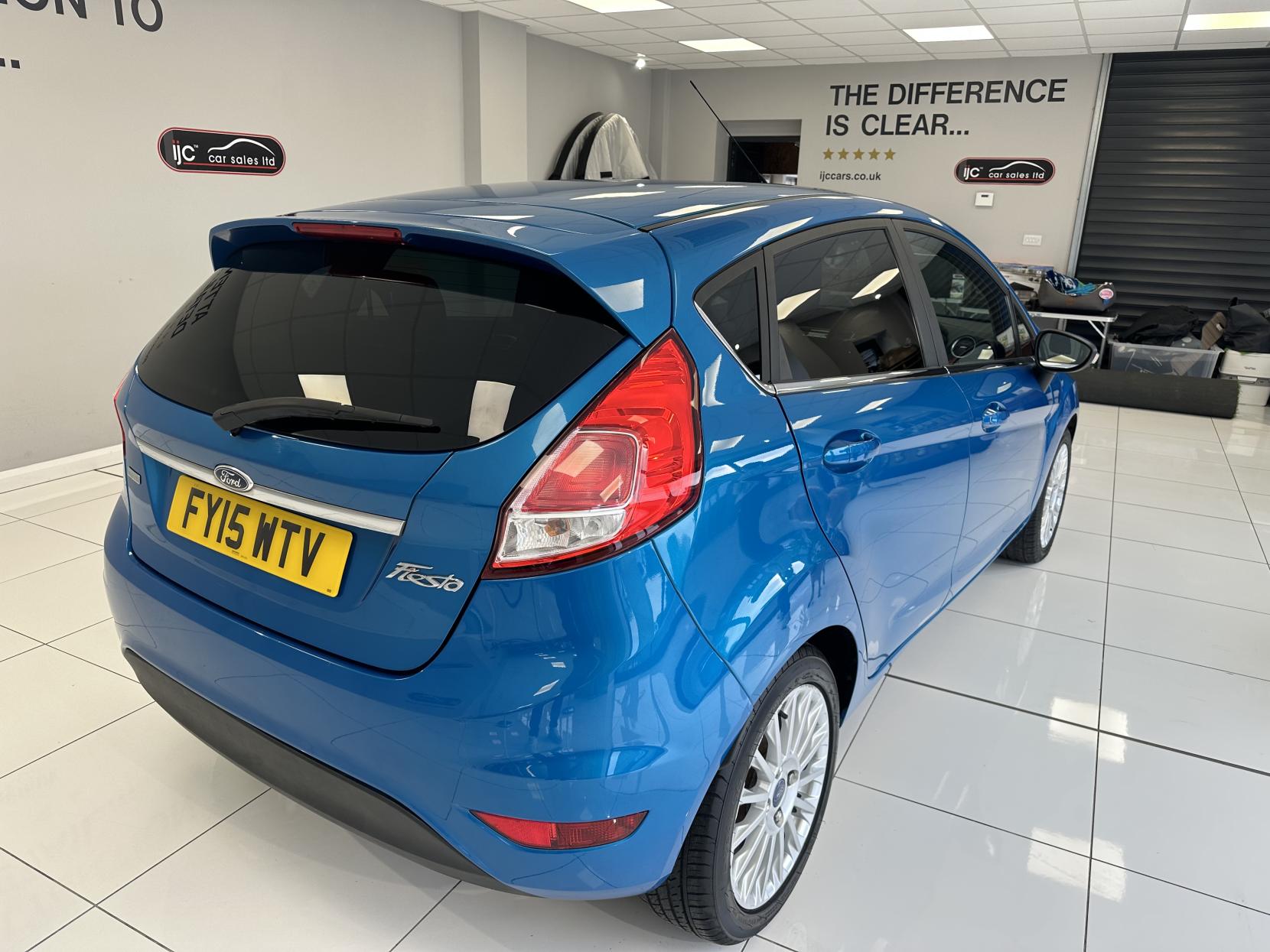 Ford Fiesta 1.0T EcoBoost Titanium Hatchback 5dr Petrol Manual Euro 5 (s/s) (100 ps)