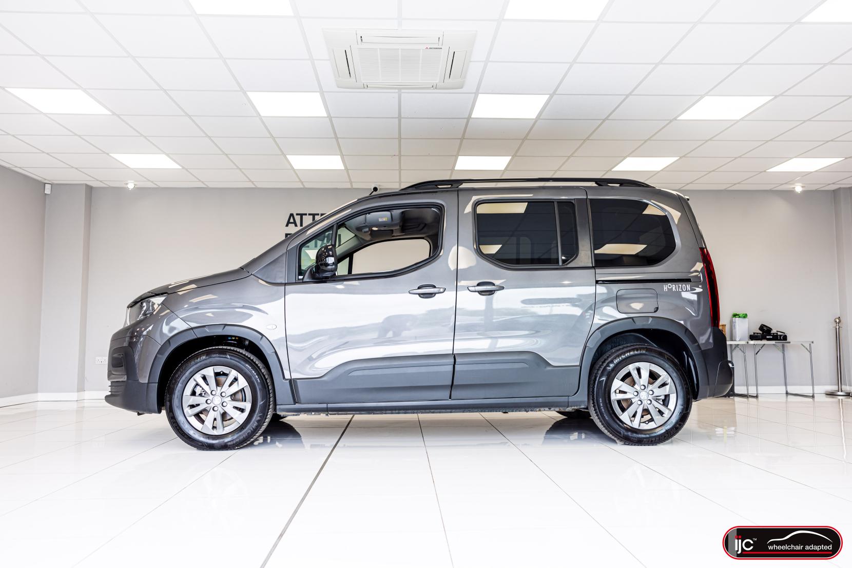 Peugeot Rifter * NEW PRICE! Save £2,000!! * - 2023 1.5 Diesel Manual Peugeot Rifter WAV 3 seats carries 4 including wheelchair user.