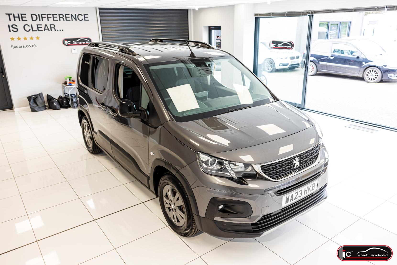 Peugeot Rifter * NEW PRICE! Save £2,000!! * - 2023 1.5 Diesel Manual Peugeot Rifter WAV 3 seats carries 4 including wheelchair user.