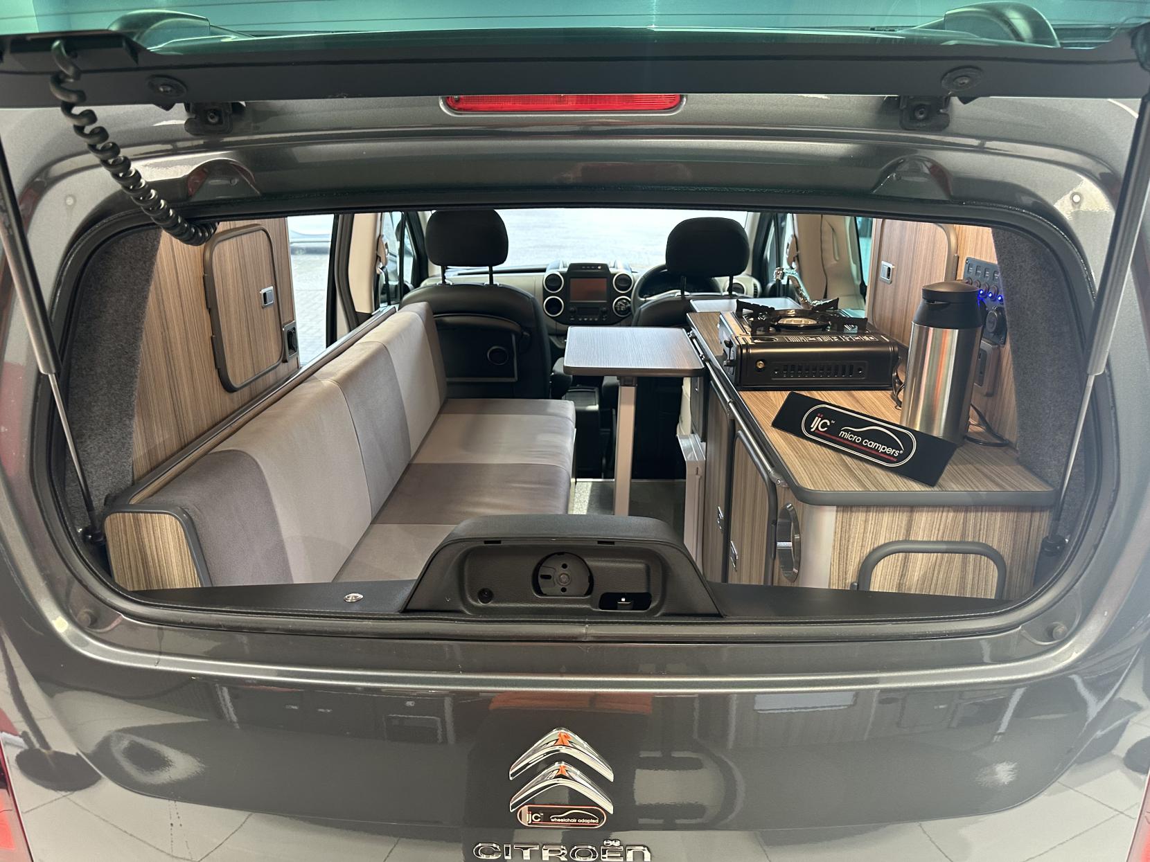 Citroen Berlingo **NEW ARRIVAL!** AUTOMATIC / TOP SPEC / SIDE BED SEATING / JUST 25,959 MILES