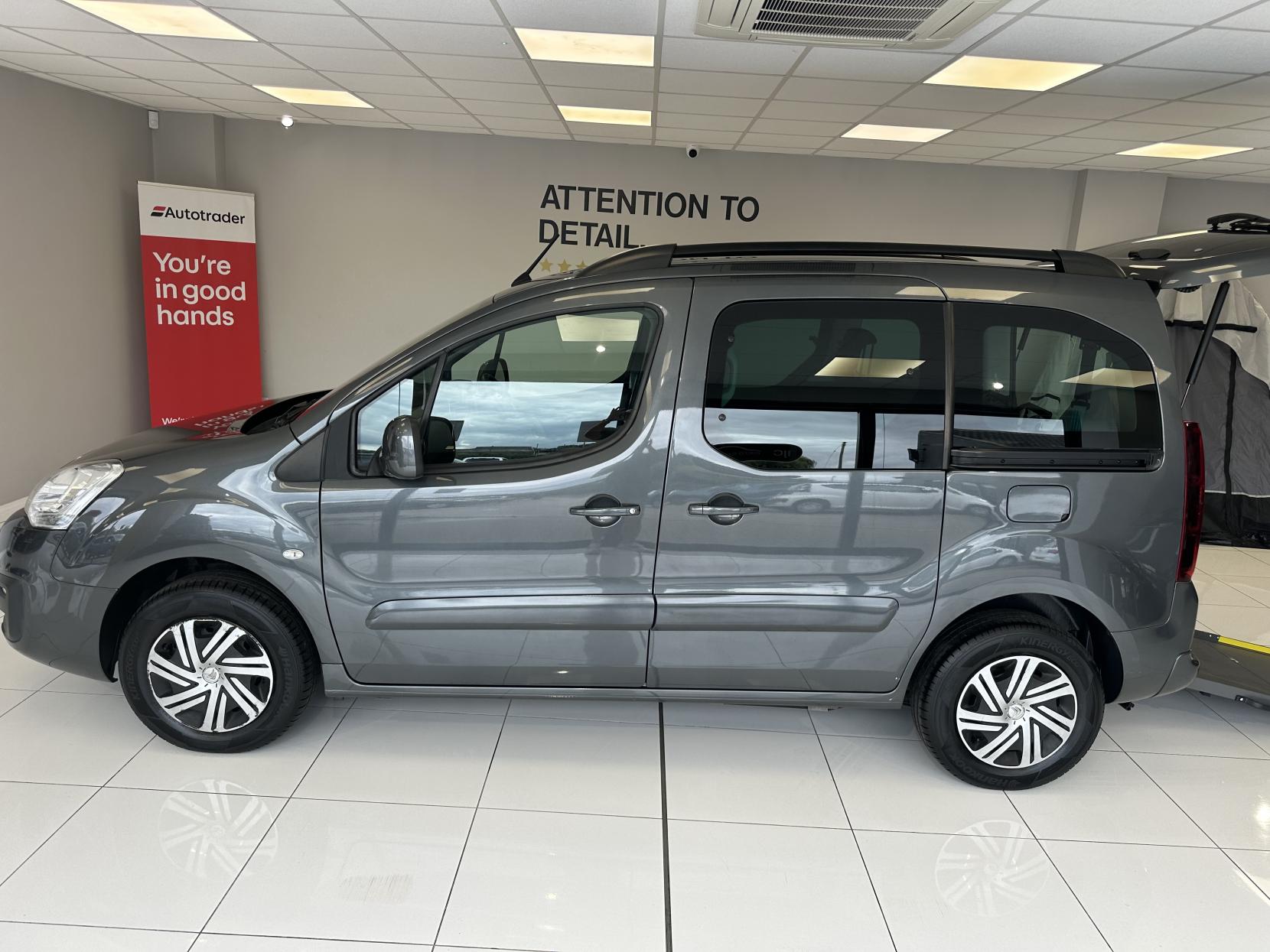 Citroen Berlingo AUTOMATIC WAV, CARRIES 4! **JUST 25,956 MILES!**1.6 BlueHDi Flair Multispace MPV 5dr Diesel ETG6 ULEZ compliant