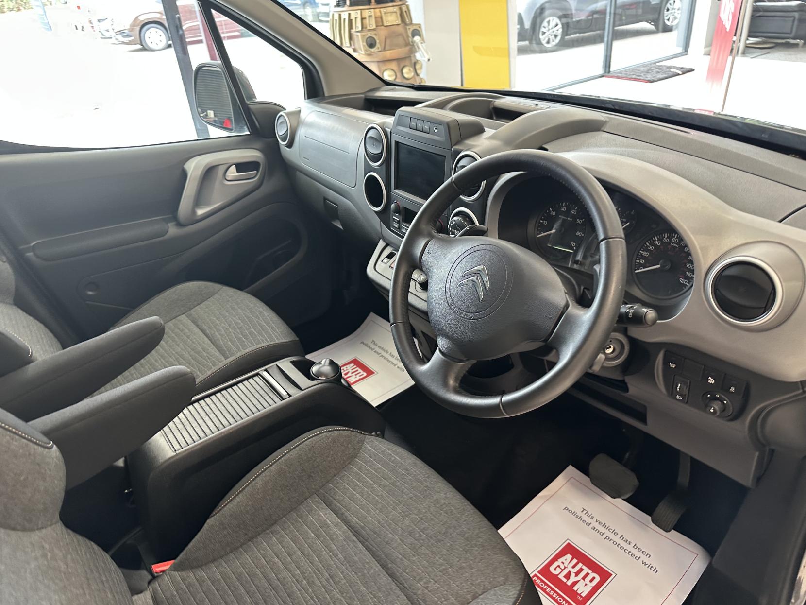 Citroen Berlingo AUTOMATIC WAV, CARRIES 4! **JUST 25,956 MILES!**1.6 BlueHDi Flair Multispace MPV 5dr Diesel ETG6 ULEZ compliant