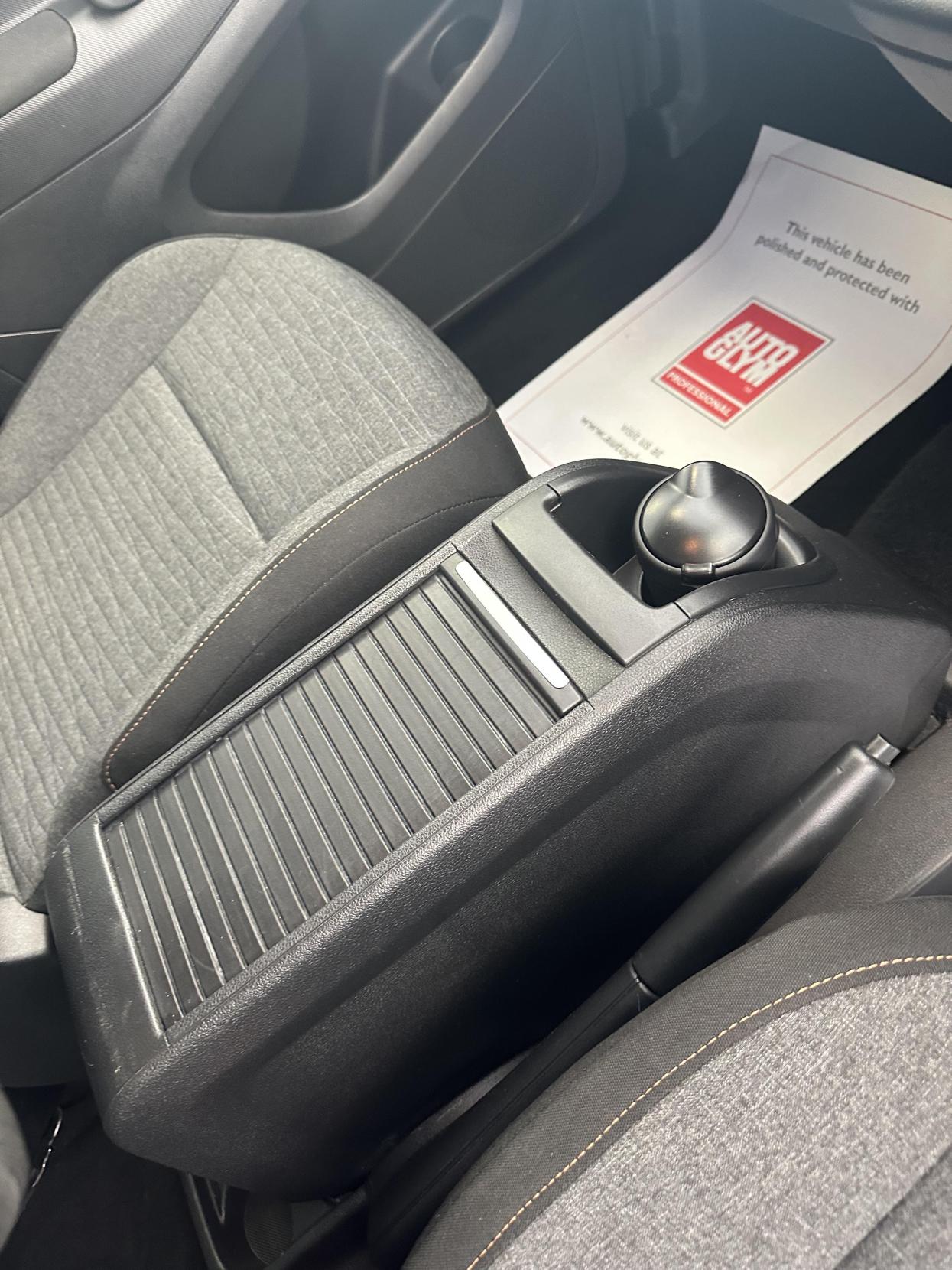 Citroen Berlingo **NEW ARRIVAL!** AUTOMATIC / TOP SPEC / SIDE BED SEATING / JUST 25,959 MILES