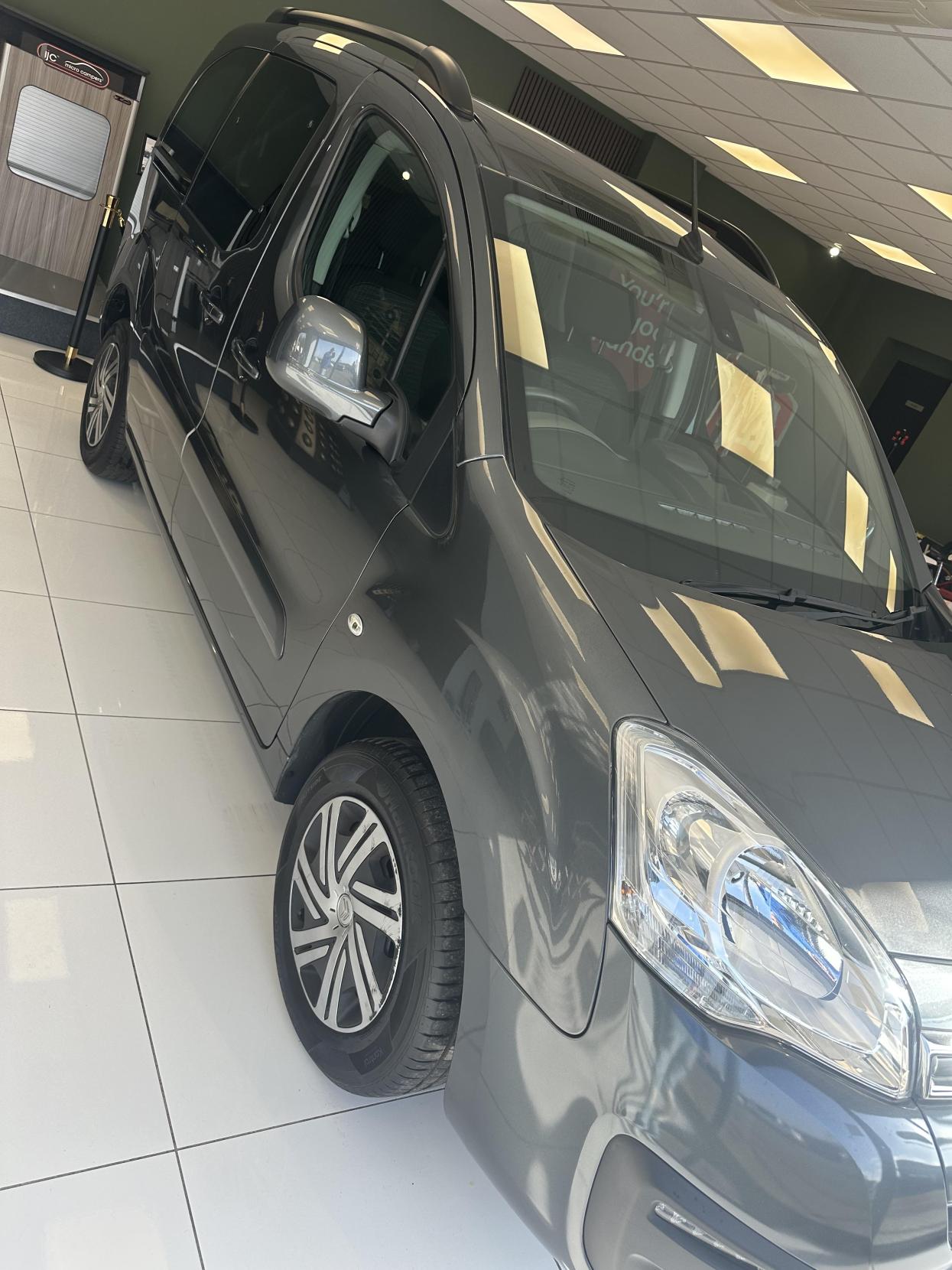 Citroen Berlingo **NEW ARRIVAL!** AUTOMATIC / TOP SPEC / SIDE BED SEATING / JUST 25,959 MILES