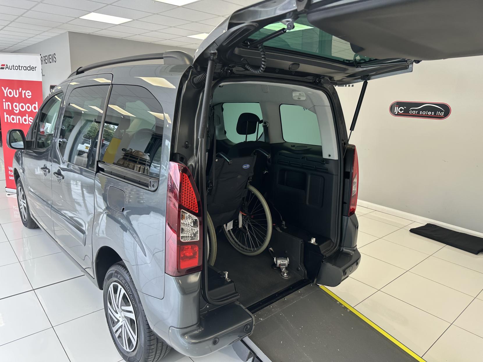 Citroen Berlingo AUTOMATIC WAV, CARRIES 4! **JUST 25,956 MILES!**1.6 BlueHDi Flair Multispace MPV 5dr Diesel ETG6 ULEZ compliant
