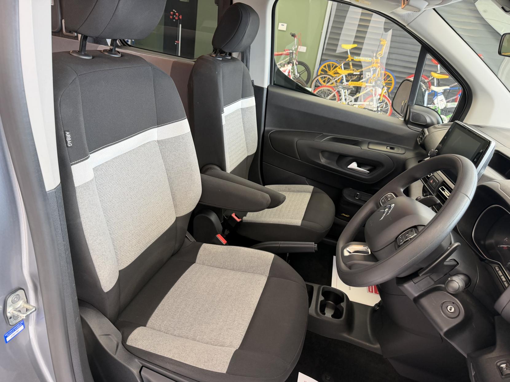 Citroen Berlingo **AUTO MICRO CAMPER AVAILABLE NOW!!** 1.5 BlueHDi Diesel AUTO EAT Euro 6 ( (130 BHP)