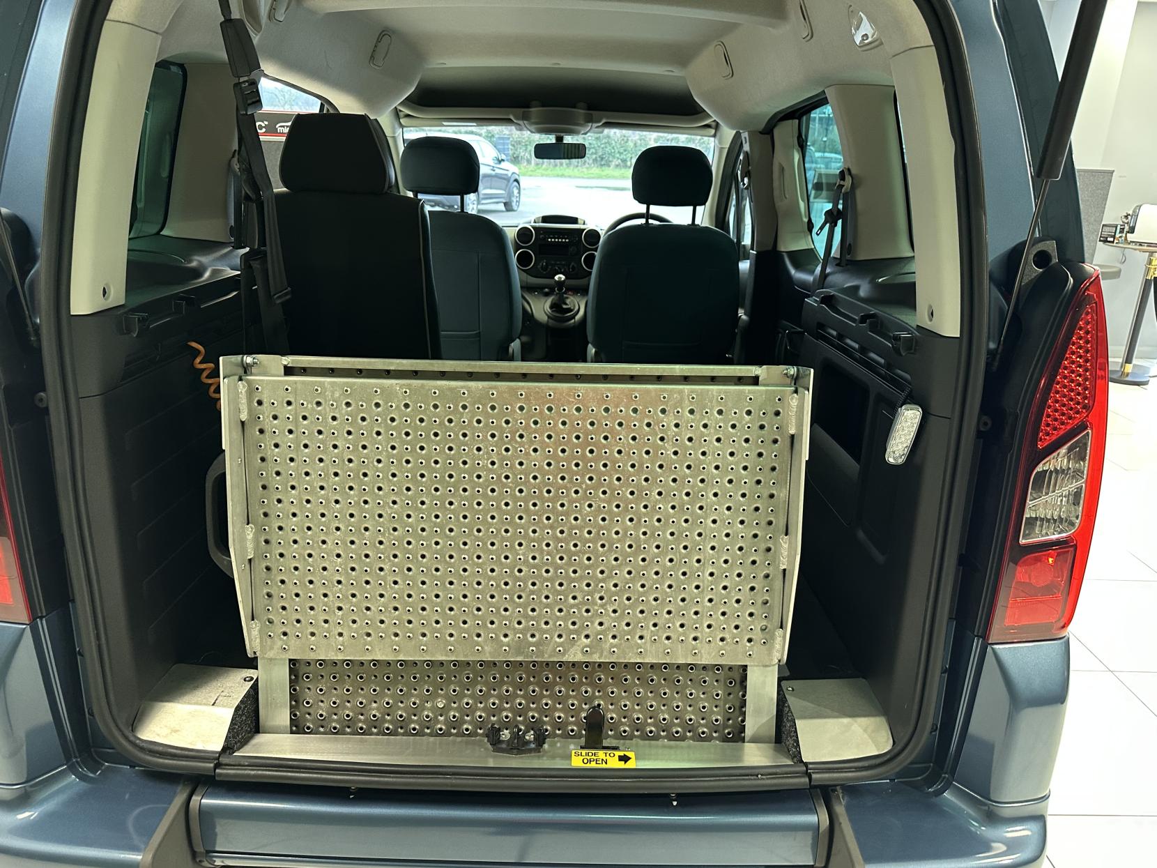 Citroen Berlingo Wheelchair adapted with a lower floor and ramp, 1.6 BlueHDi Feel Multispace MPV 5dr Diesel Manual Euro 6 (100 ps)