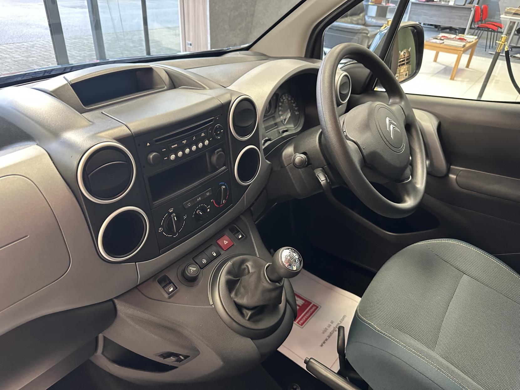 Citroen Berlingo Wheelchair adapted with a lower floor and ramp, 1.6 BlueHDi Feel Multispace MPV 5dr Diesel Manual Euro 6 (100 ps)