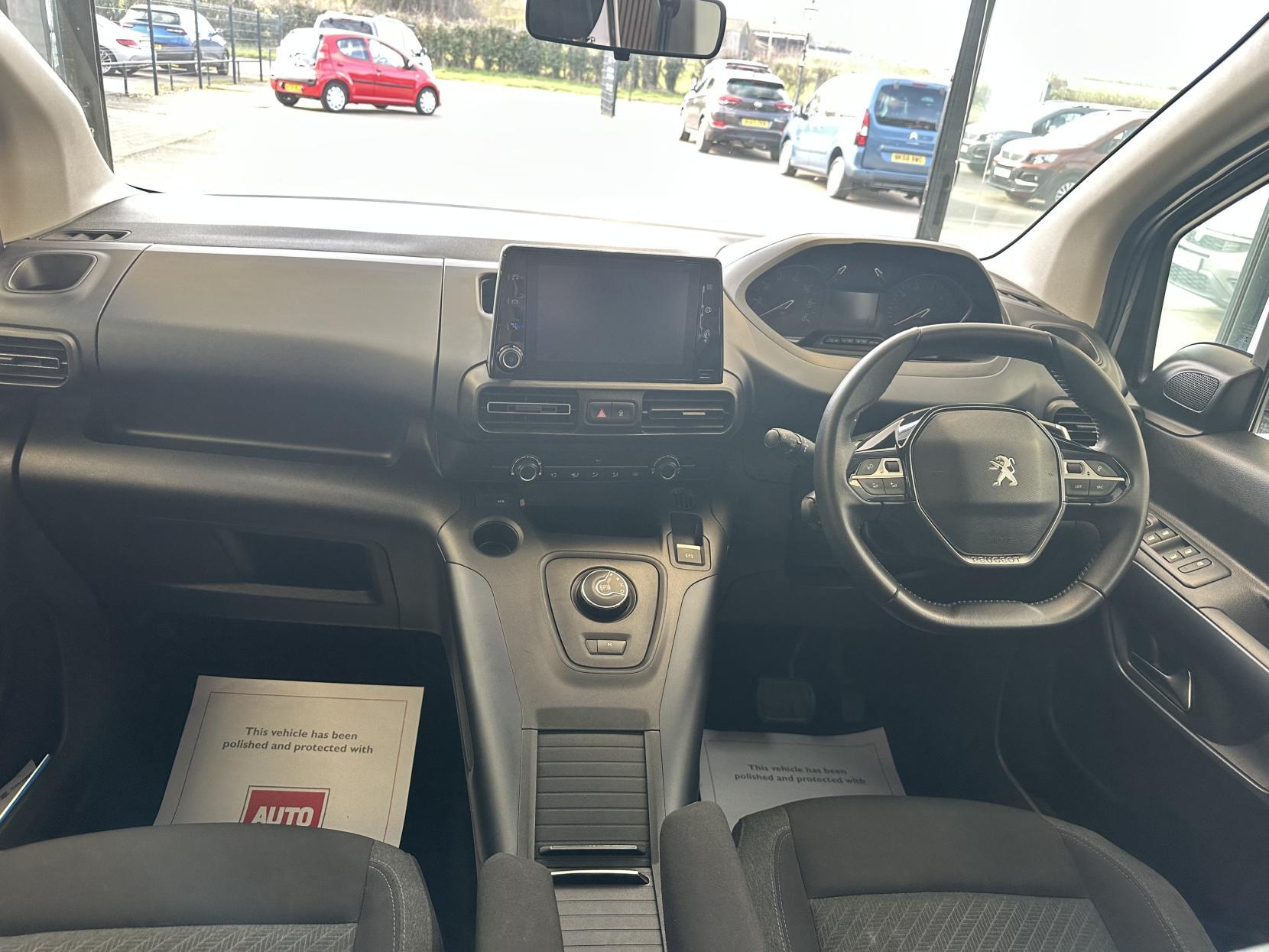 Peugeot Rifter AUTOMATIC MICRO CAMPER