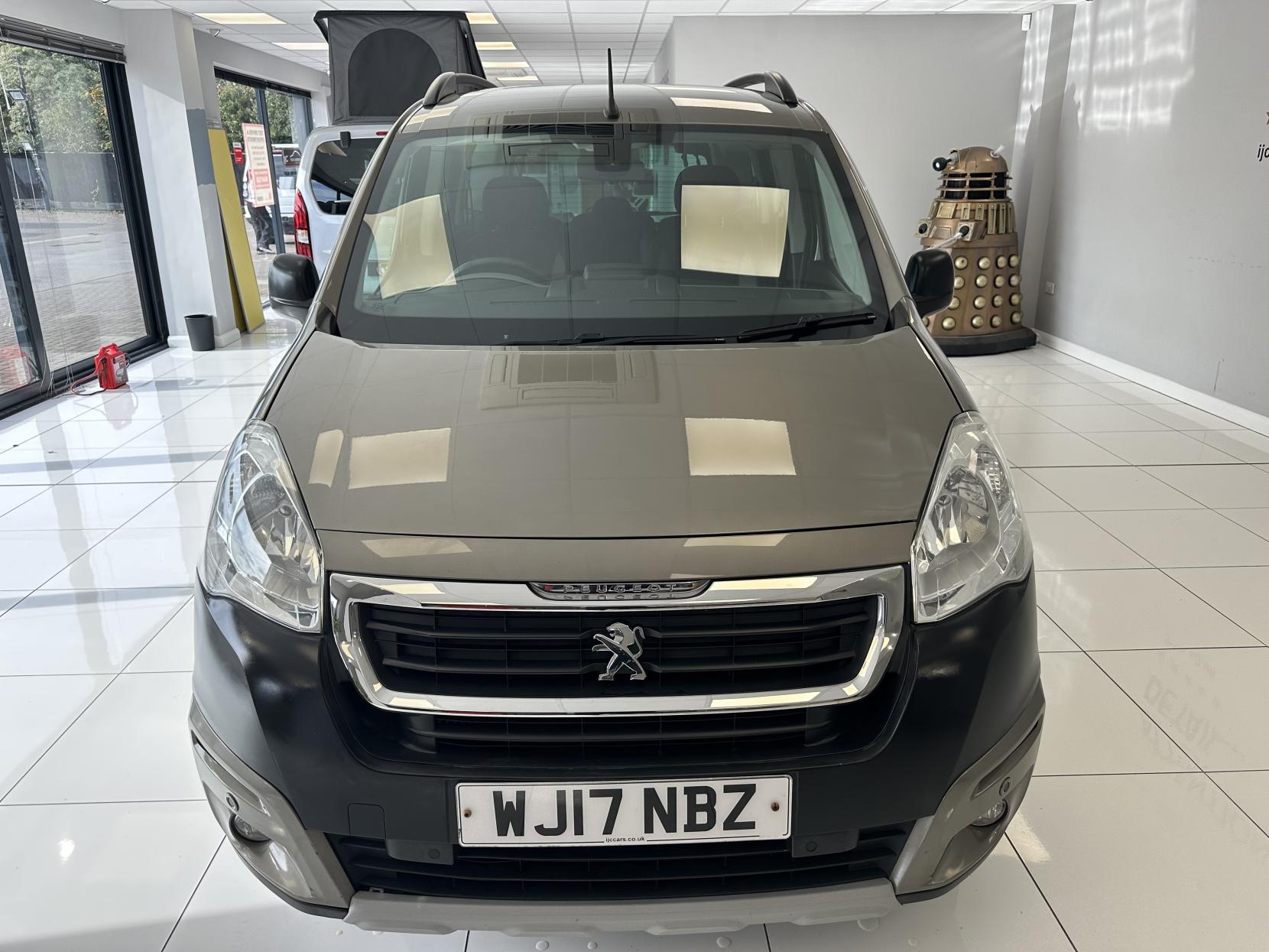 Peugeot Partner Tepee VERY RARE AUTOMATIC 1.6 BlueHDi 