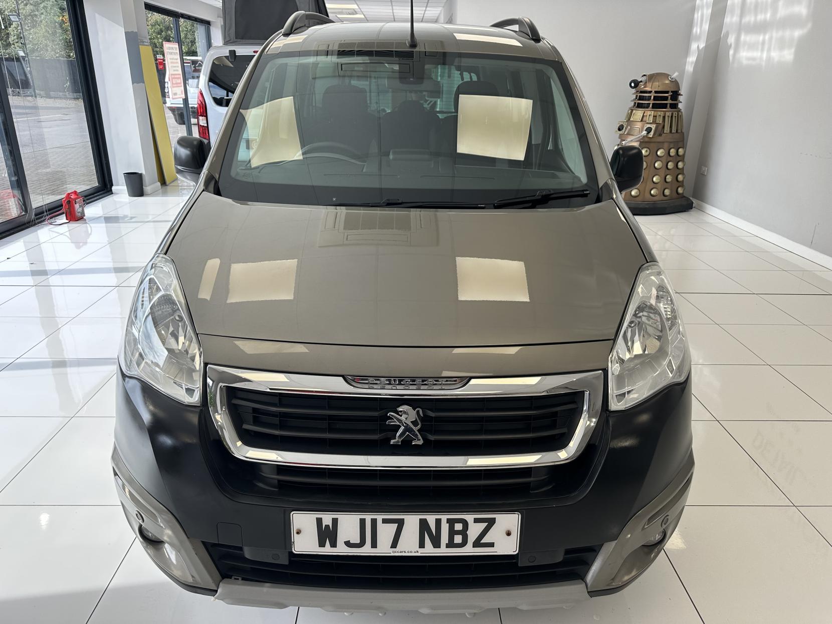 Peugeot Partner Tepee VERY RARE AUTOMATIC 1.6 BlueHDi 
